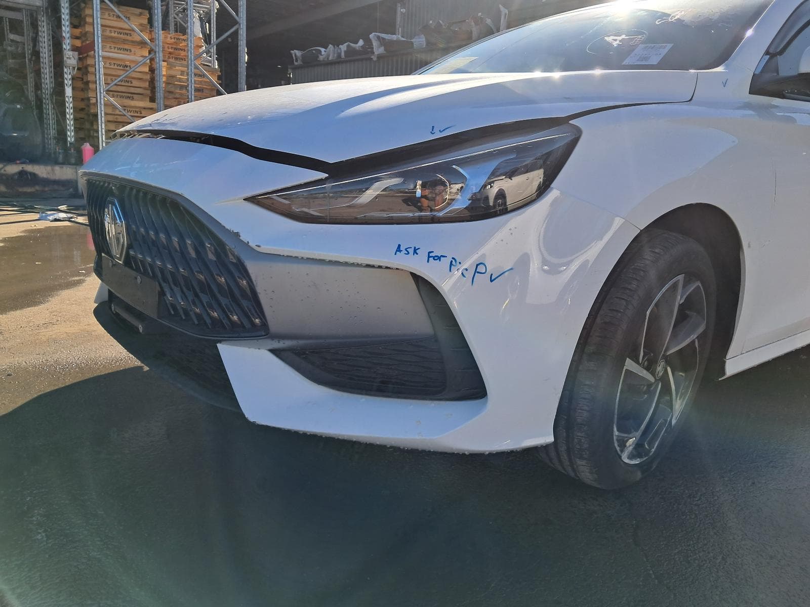 2023 MG MG5 8