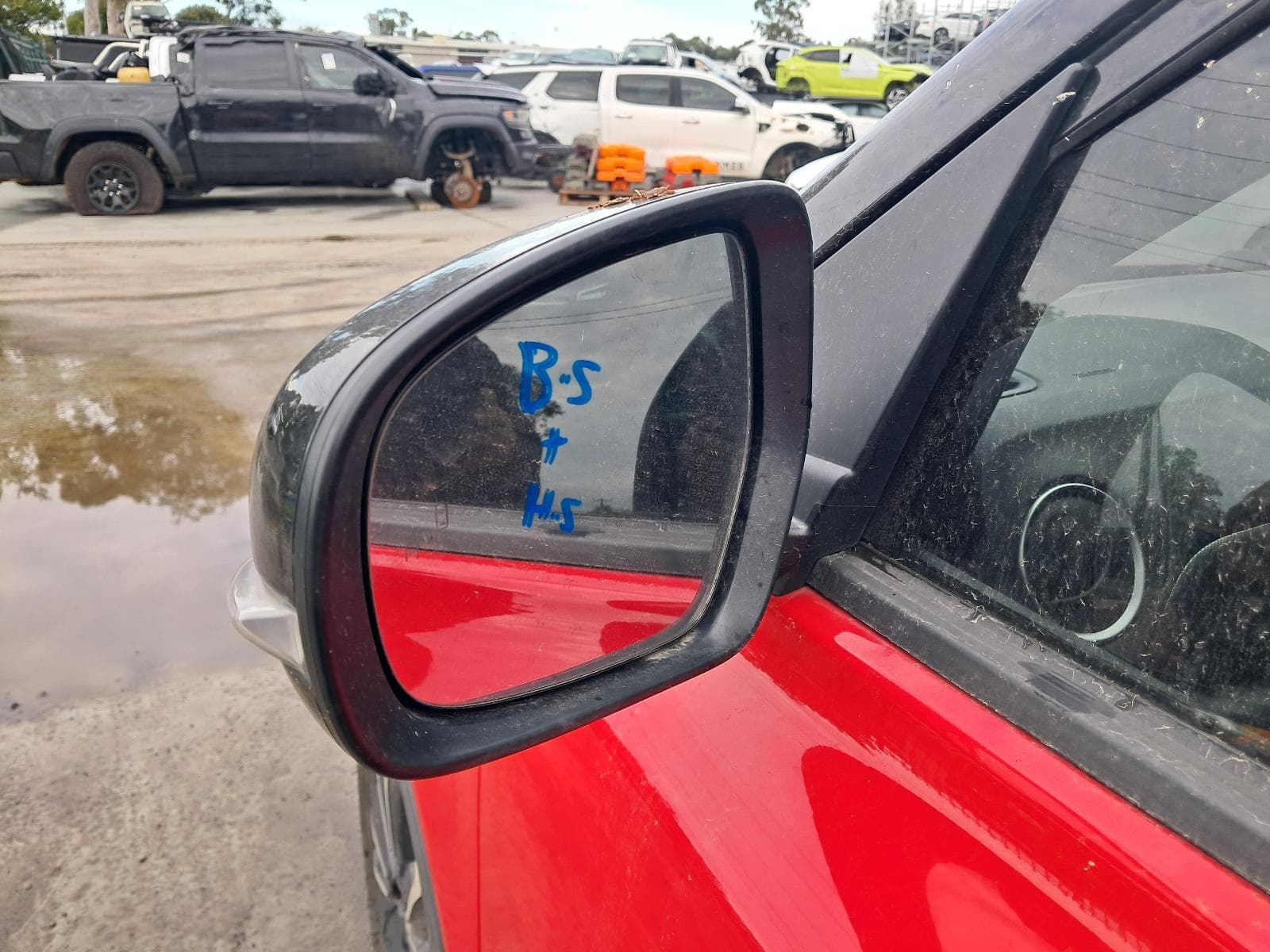 2019 SUZUKI VITARA 14