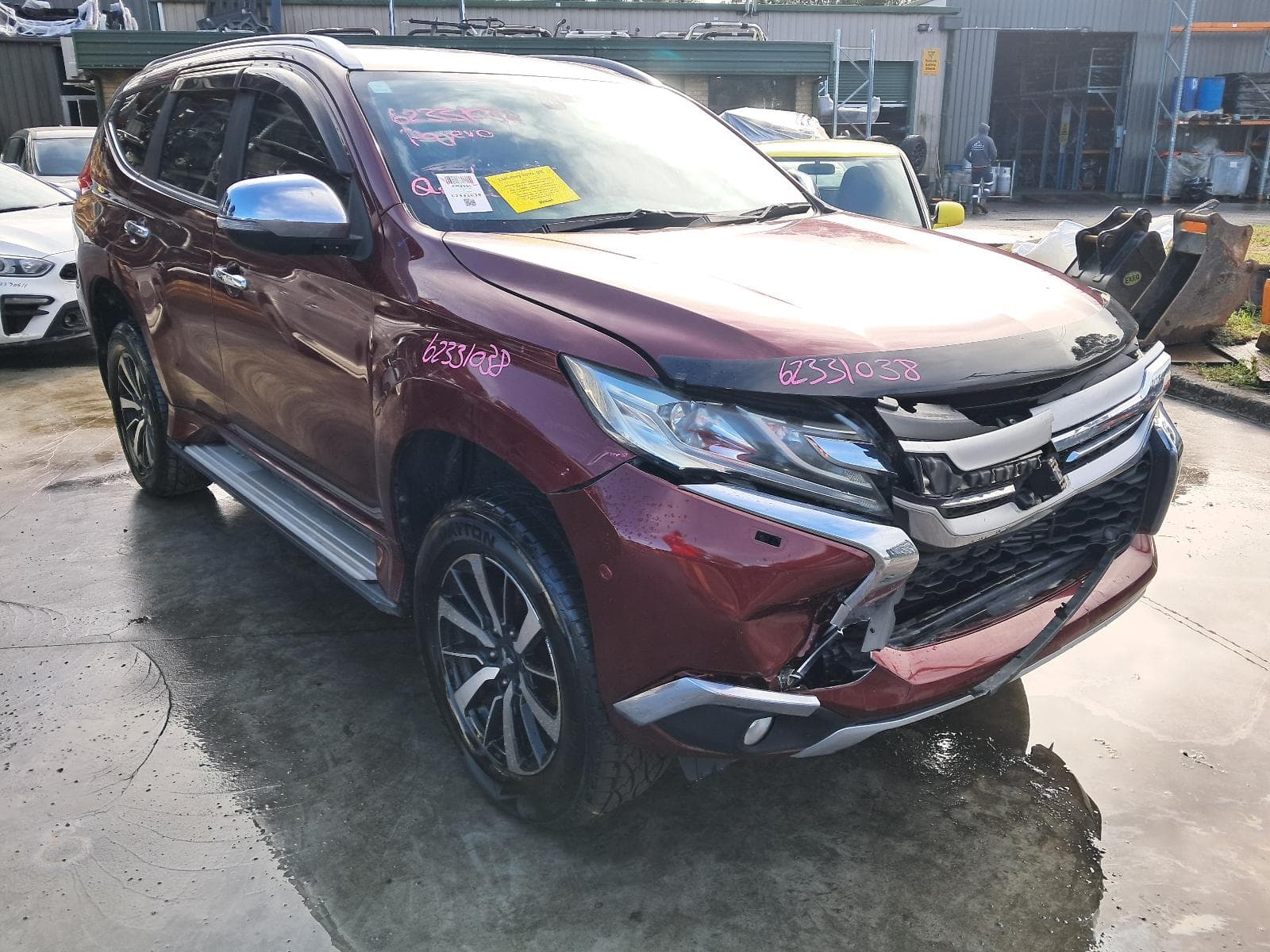 2016 MITSUBISHI PAJERO 2