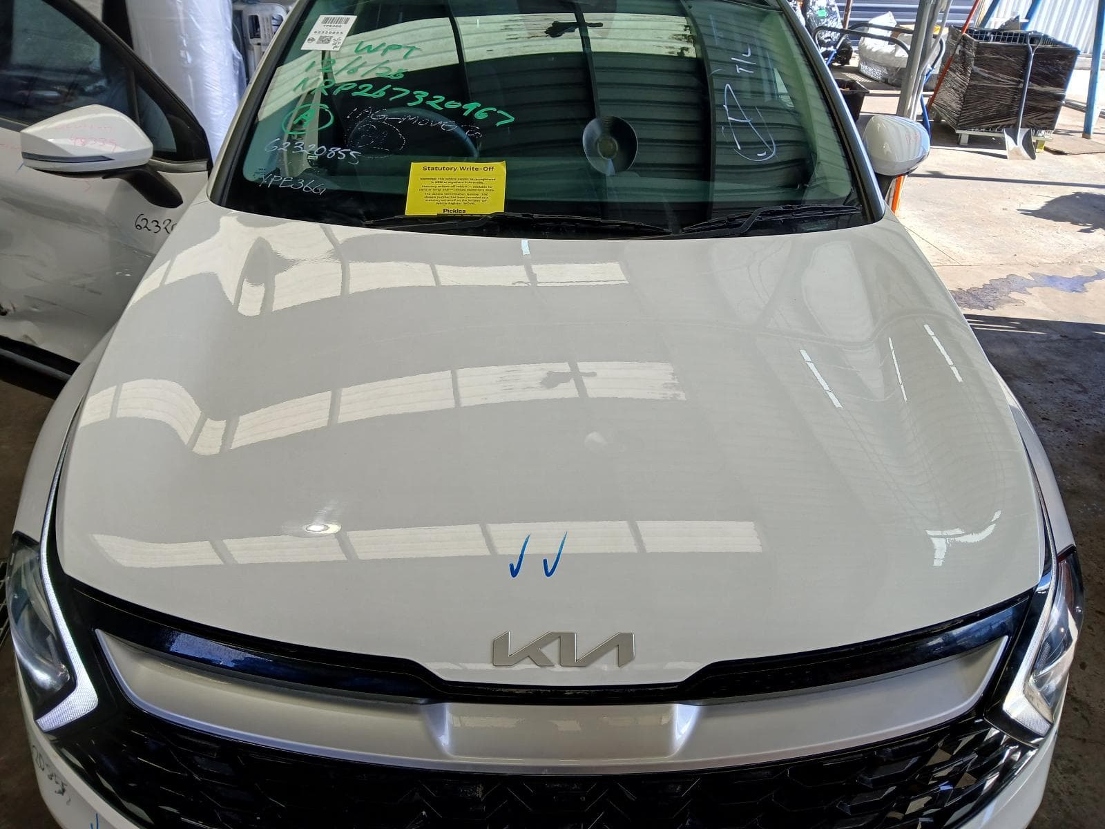 2024 KIA SPORTAGE 11