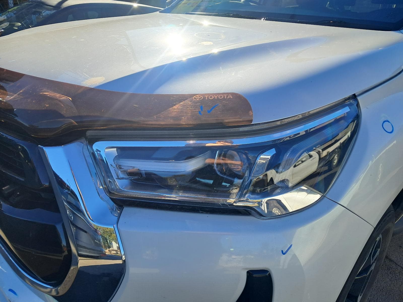 2021 TOYOTA HILUX 7