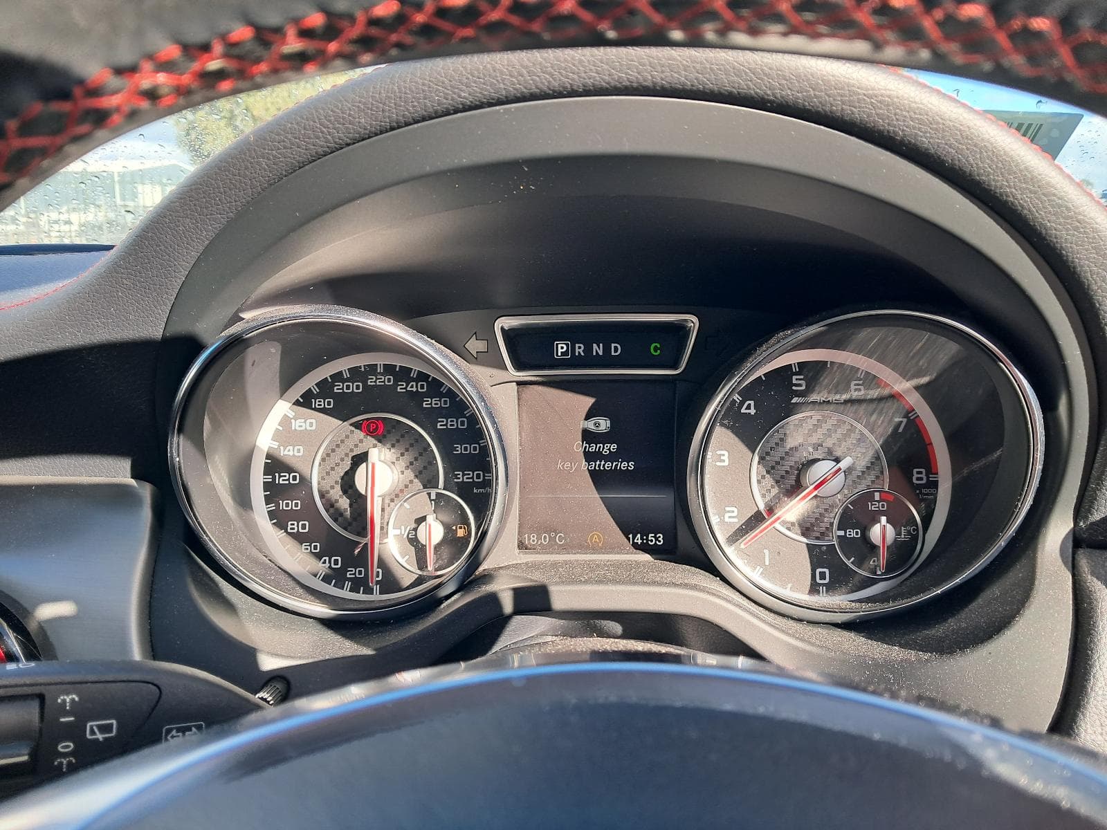 2014 MERCEDES GLA CLASS 2