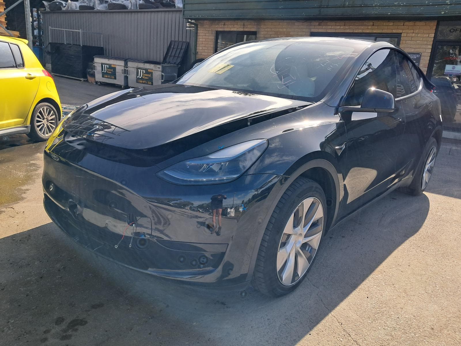 2023 TESLA MODEL Y 3