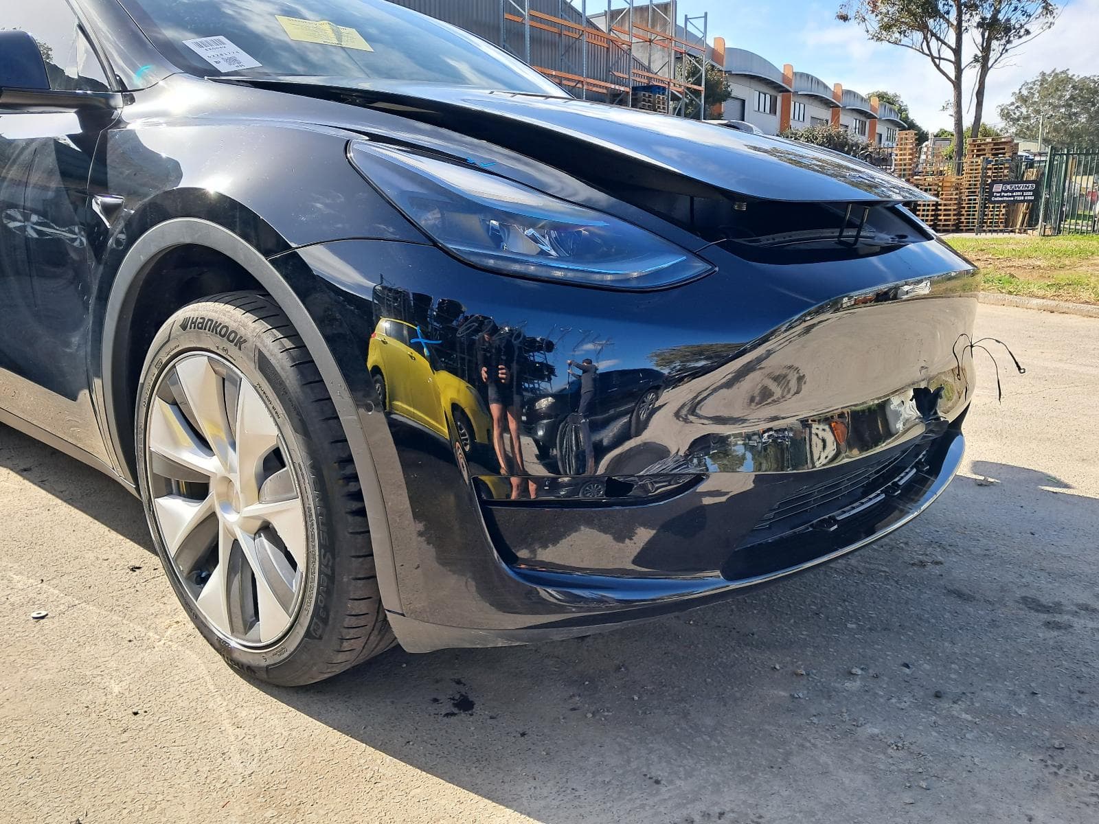2023 TESLA MODEL Y 9