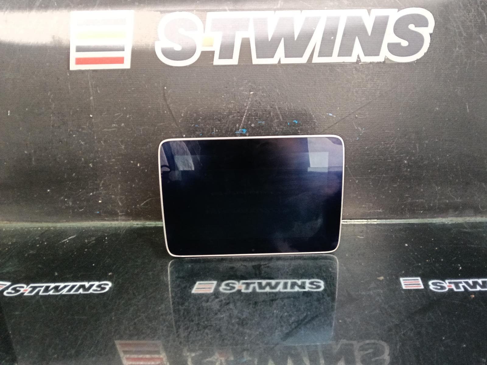 Used auto part listing image: 2018 MERCEDES GLA CLASS DISPLAY SCREEN, X156, 04/14-01/20 0000415078