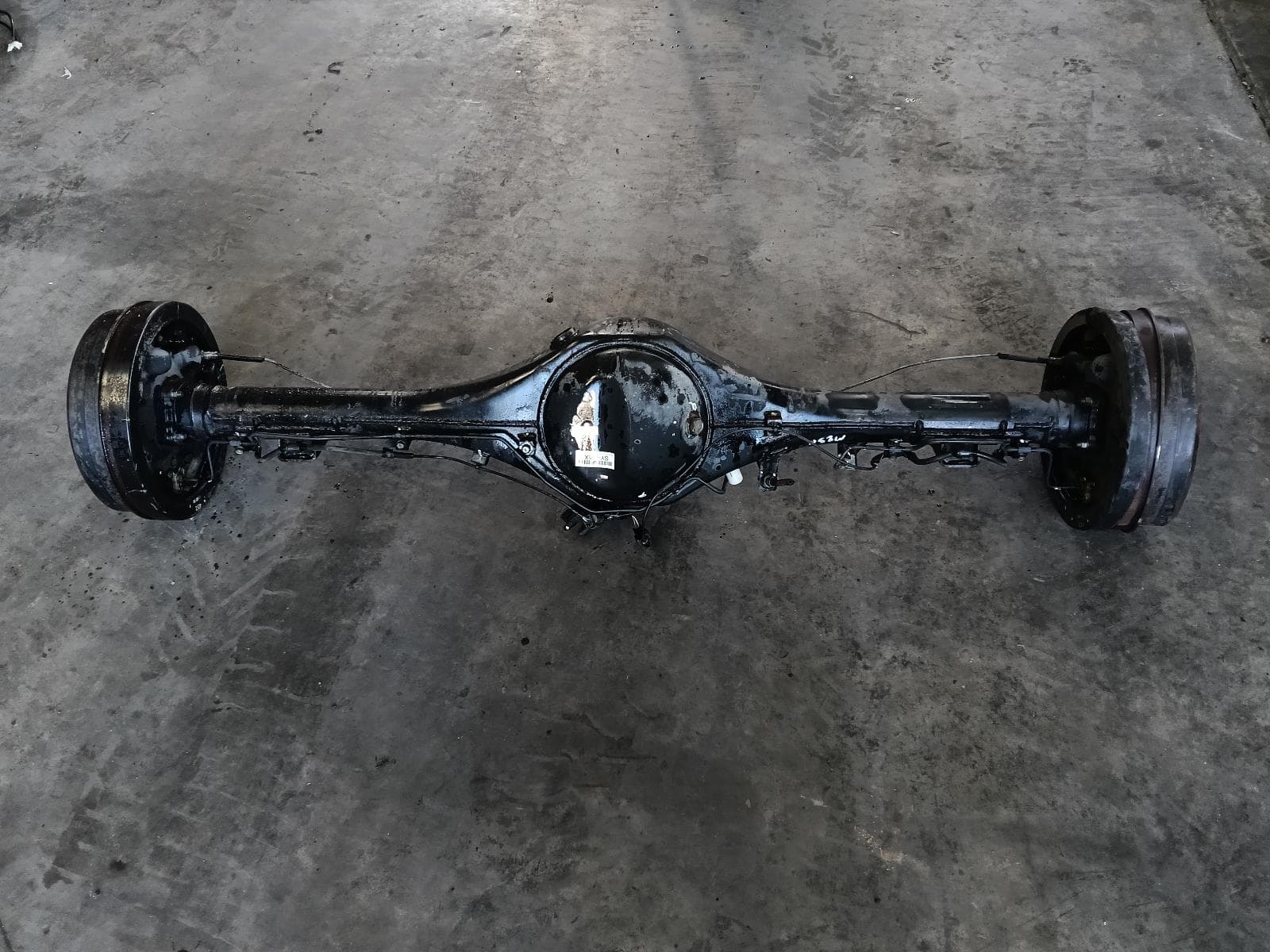 Used auto part listing image: 2022 MITSUBISHI TRITON REAR DIFF ASSEMBLY 2.4, DIESEL, AUTO T/M, 4WD, 4.272 RATIO, W/ DIFF LOCK TYPE, MR, 11/18-10/23 0000415092