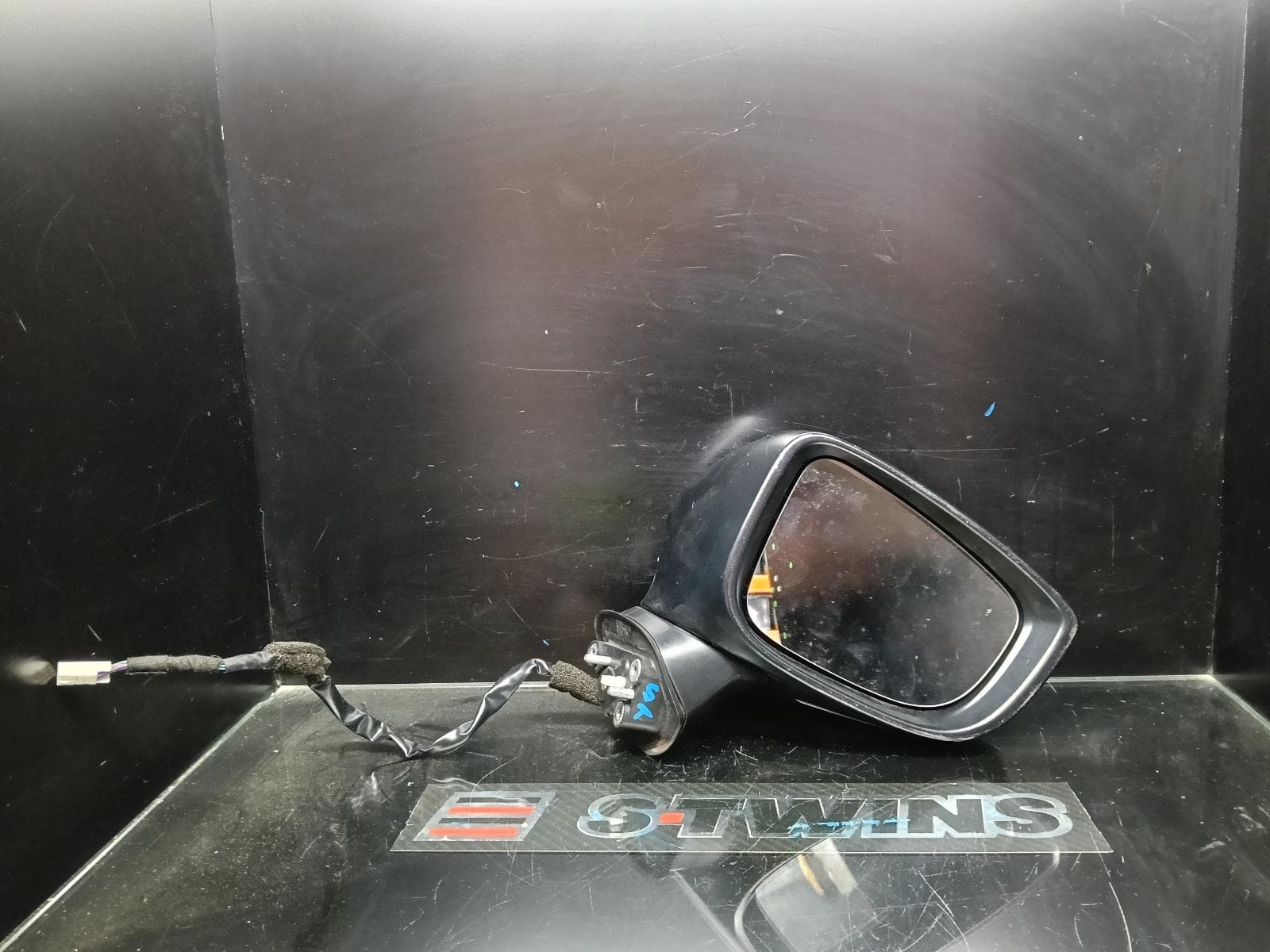 Used auto part listing image: 2015 MAZDA 3 RIGHT DOOR MIRROR BM, SP25 GT/ASTINA, HEATED, W/ BLIND SPOT TYPE, 11/13-05/16 0000201973
