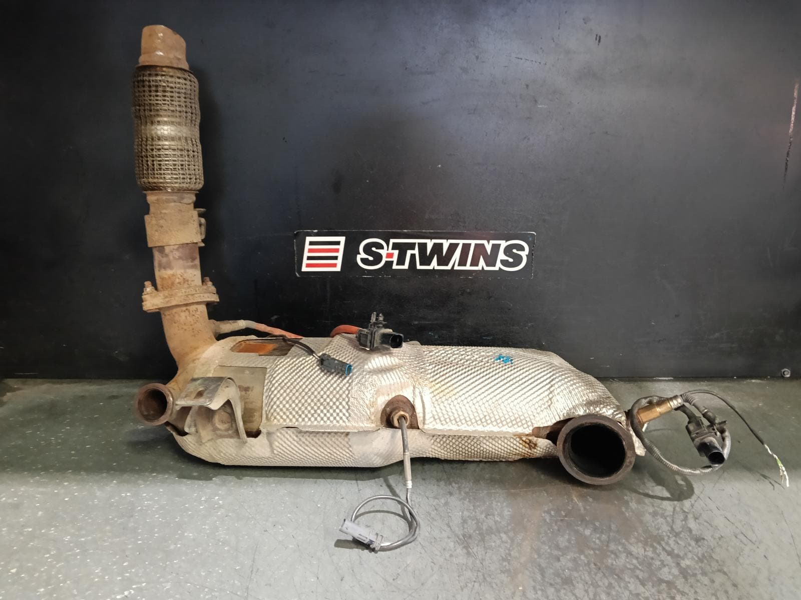 Used auto part listing image: 2018 JEEP COMPASS PARTICULATE FILTER DPF 2.0, DIESEL, M6, 10/17-12/23 0000414828