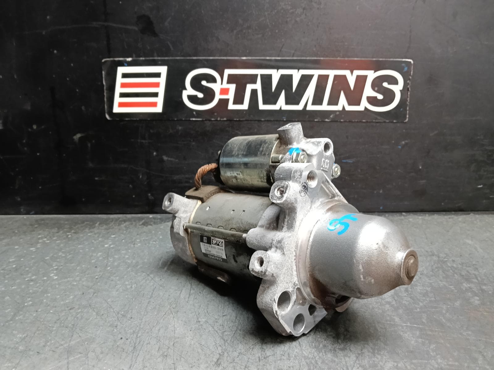 Used auto part listing image: 2018 HOLDEN ACADIA STARTER PETROL, 3.6, AC, 08/18- 0000415141
