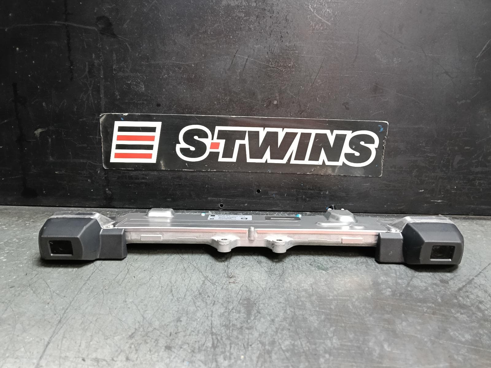 Used auto part listing image: 2019 SUBARU XV REVERSE CAMERA EYESIGHT CAMERA, FRONT (WINDSCREEN MOUNTED), G5X, FL010, 03/17-06/23 0000415207