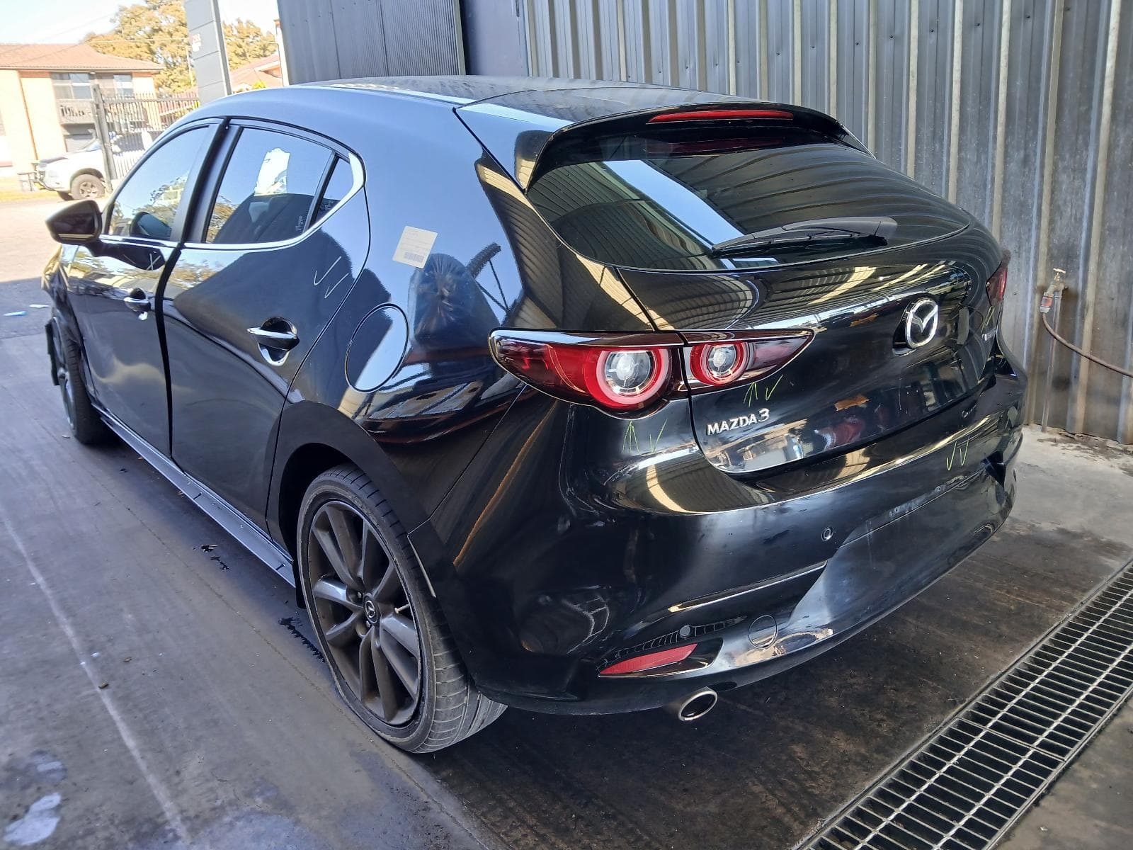 2023 MAZDA 3 5