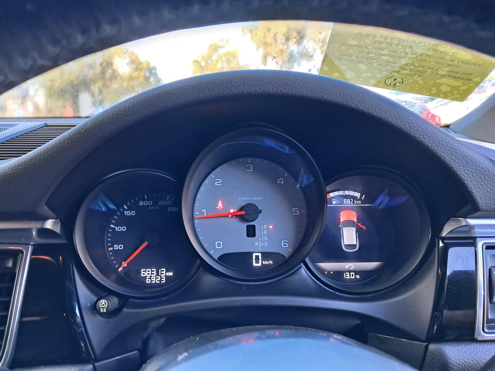 2016 PORSCHE MACAN 2