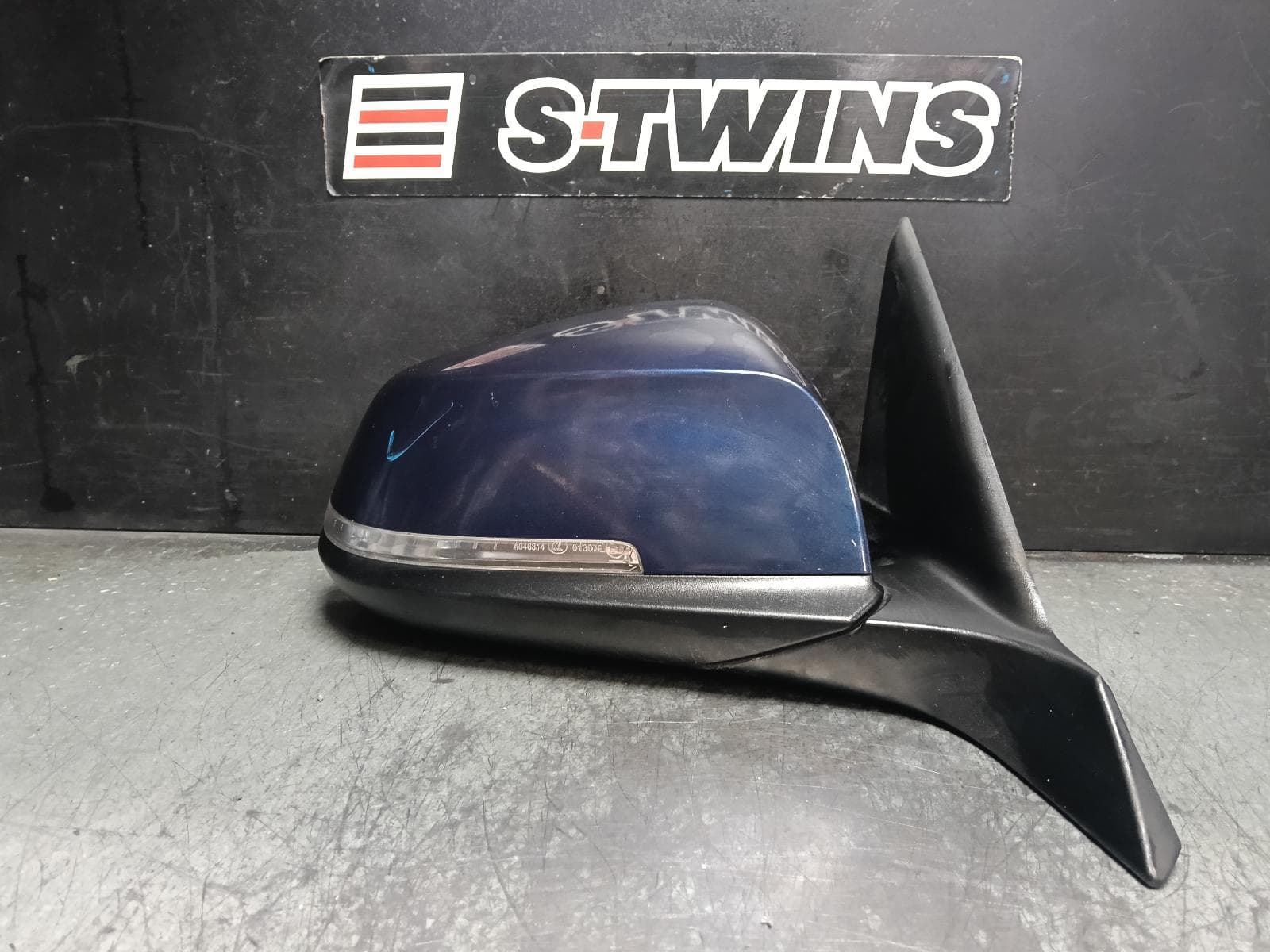 Used auto part listing image: 2015 BMW 1 SERIES RIGHT DOOR MIRROR F20, HATCH, STANDARD, NON SEAT ADJ, NON MEMORY & NON AUTO DIP TYPE, 06/11-05/19 0000412299
