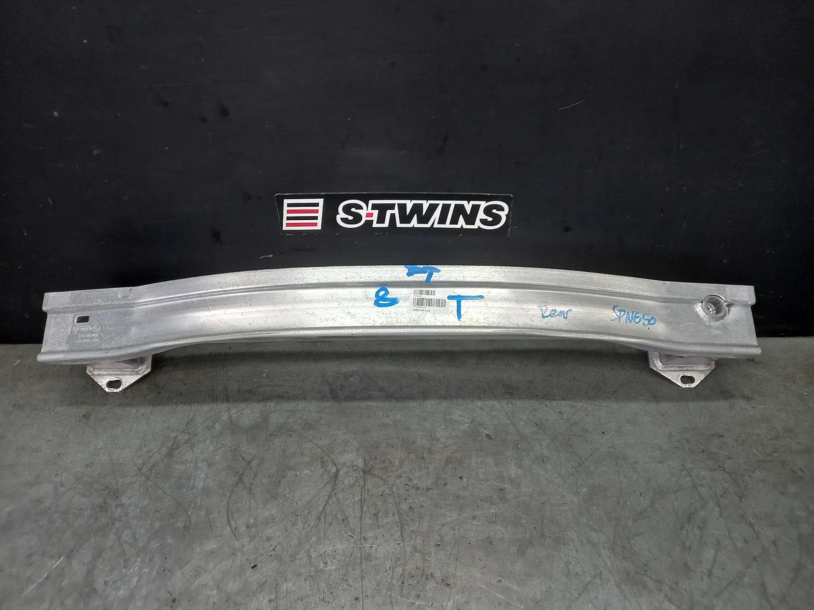 Used auto part listing image: 2018 MINI COOPER R BAR BRACKET REINFO MAIN REINFORCEMENT, F55/F56/F57, STANDARD, 04/14-01/24 0000400517