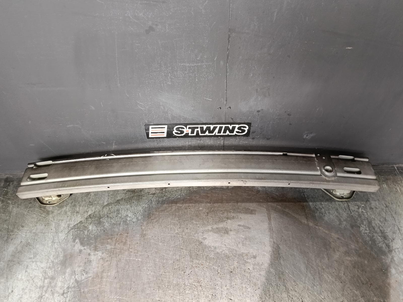 Used auto part listing image: 2019 NISSAN QASHQAI R BAR BRACKET REINFO REINFORCEMENT, J11, 12/13-07/21 0000415385