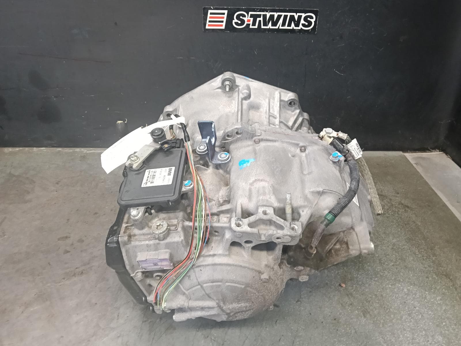 Used auto part listing image: 2017 BMW X1 TRANS GEARBOX AUTO, DIESEL, 2.0, sDrive18d, TURBO, B47U, 8 SPEED, F48, 08/15-06/22 0000415260