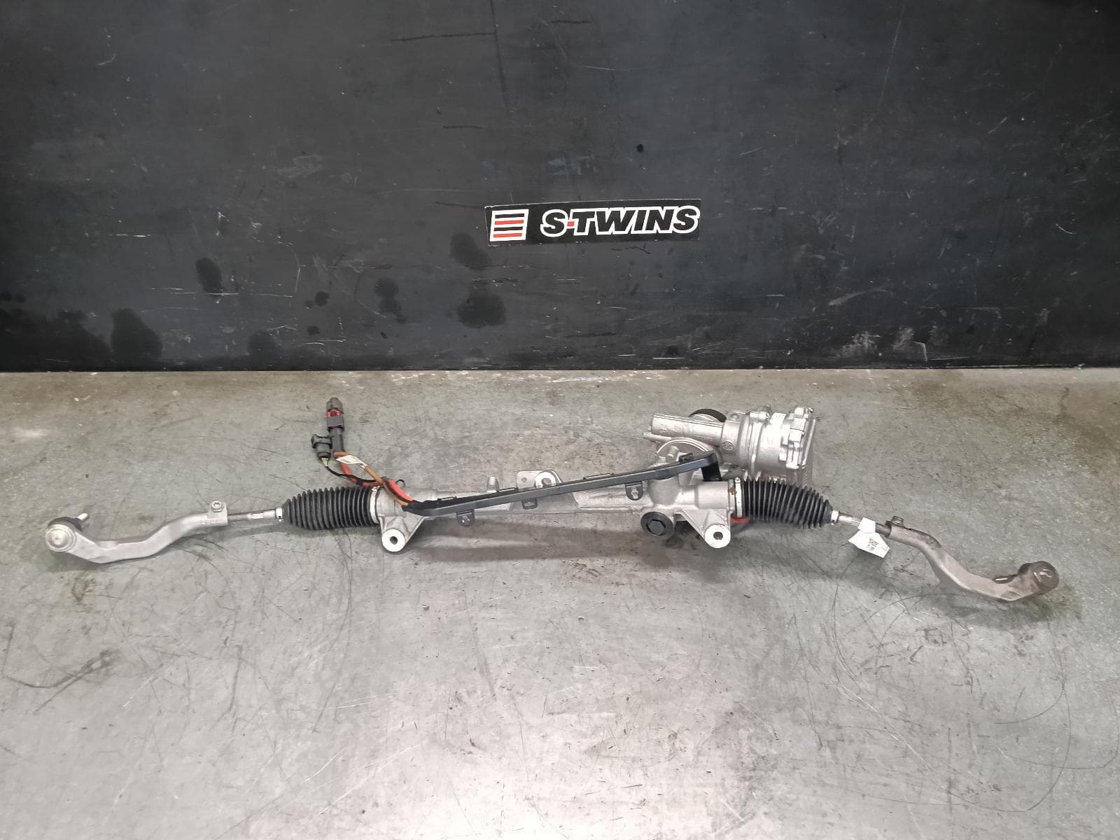 Used auto part listing image: 2017 BMW X1 STEERING BOX RACK F48, STANDARD TYPE, 08/15-06/22 0000415265