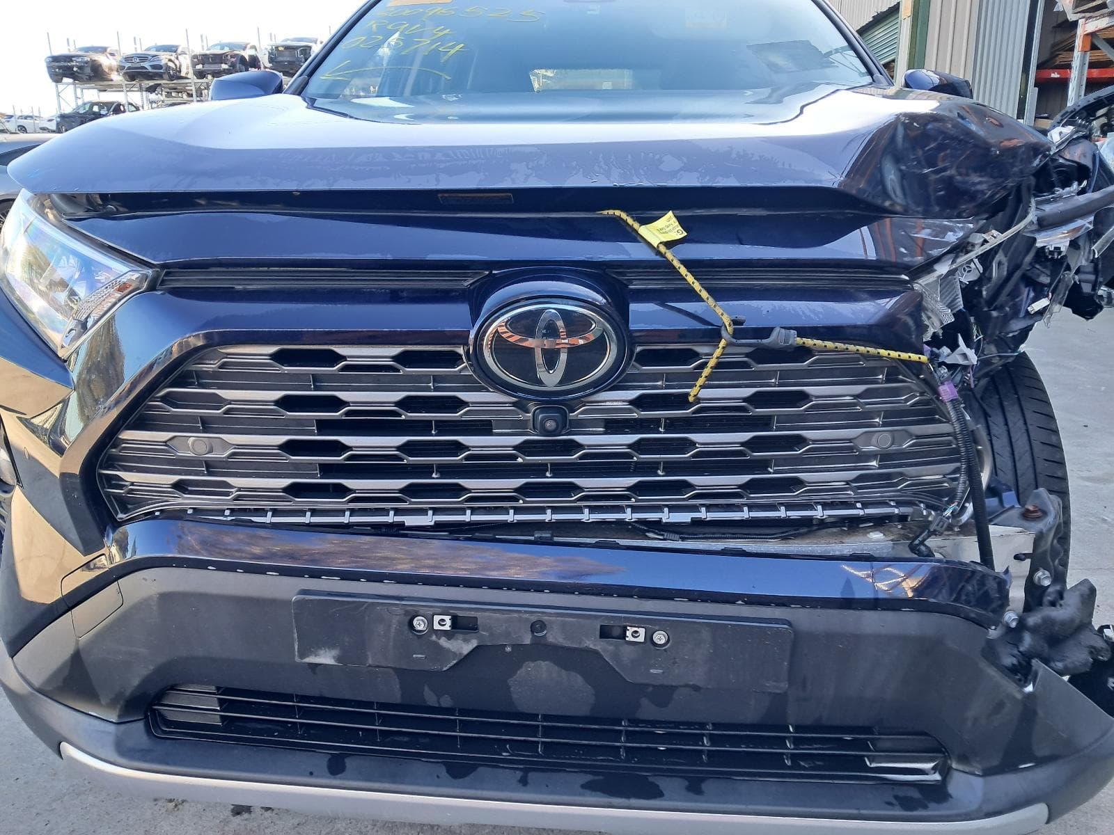 2019 TOYOTA RAV4 9
