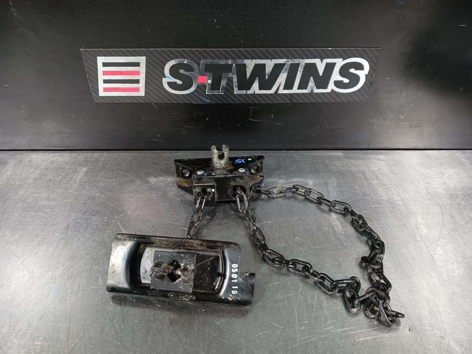 Used auto part listing image: 2019 FORD RANGER SPARE WHEEL WINCH PX, 07/11-04/22 0000198150