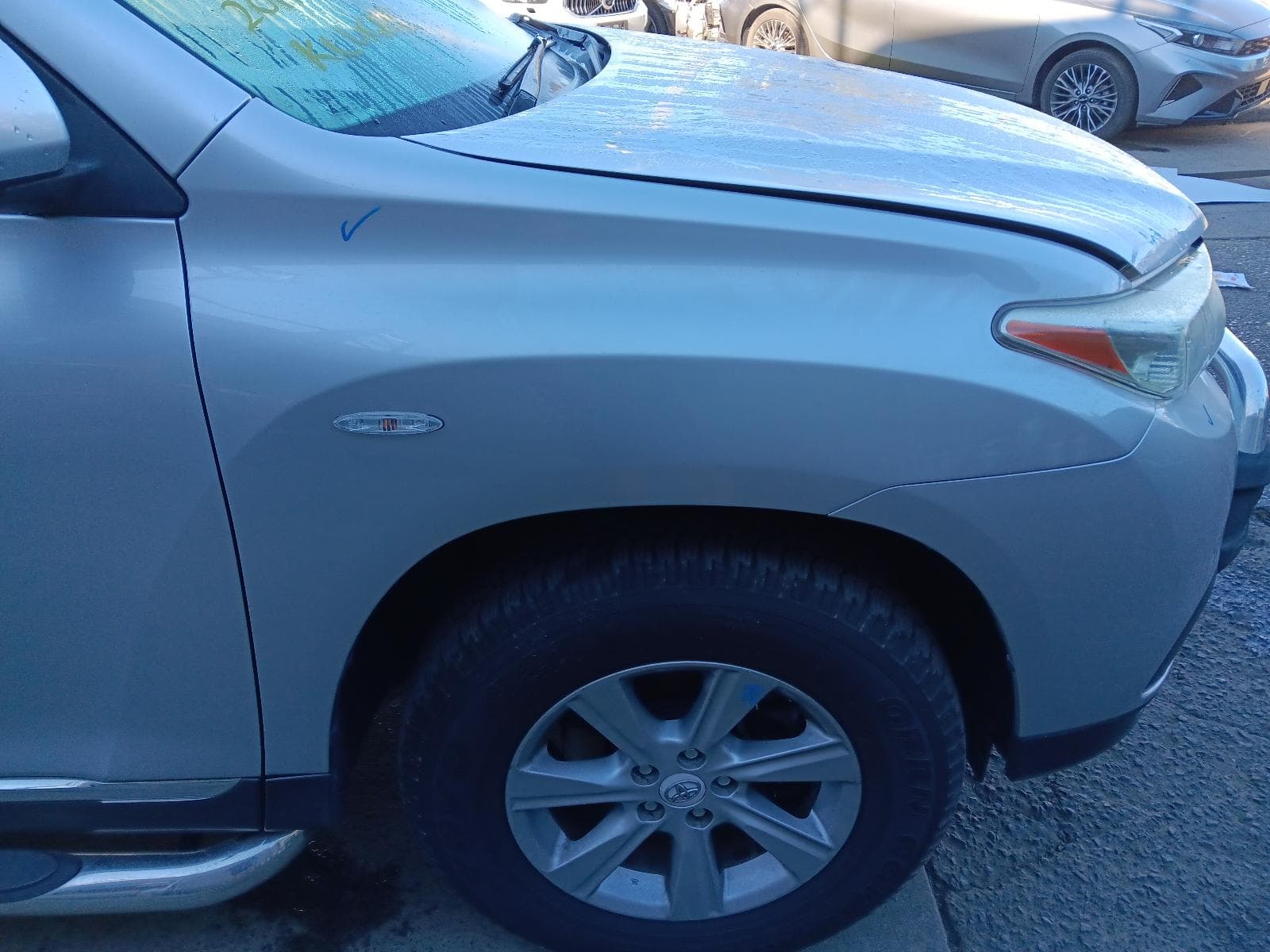 2010 TOYOTA KLUGER 11