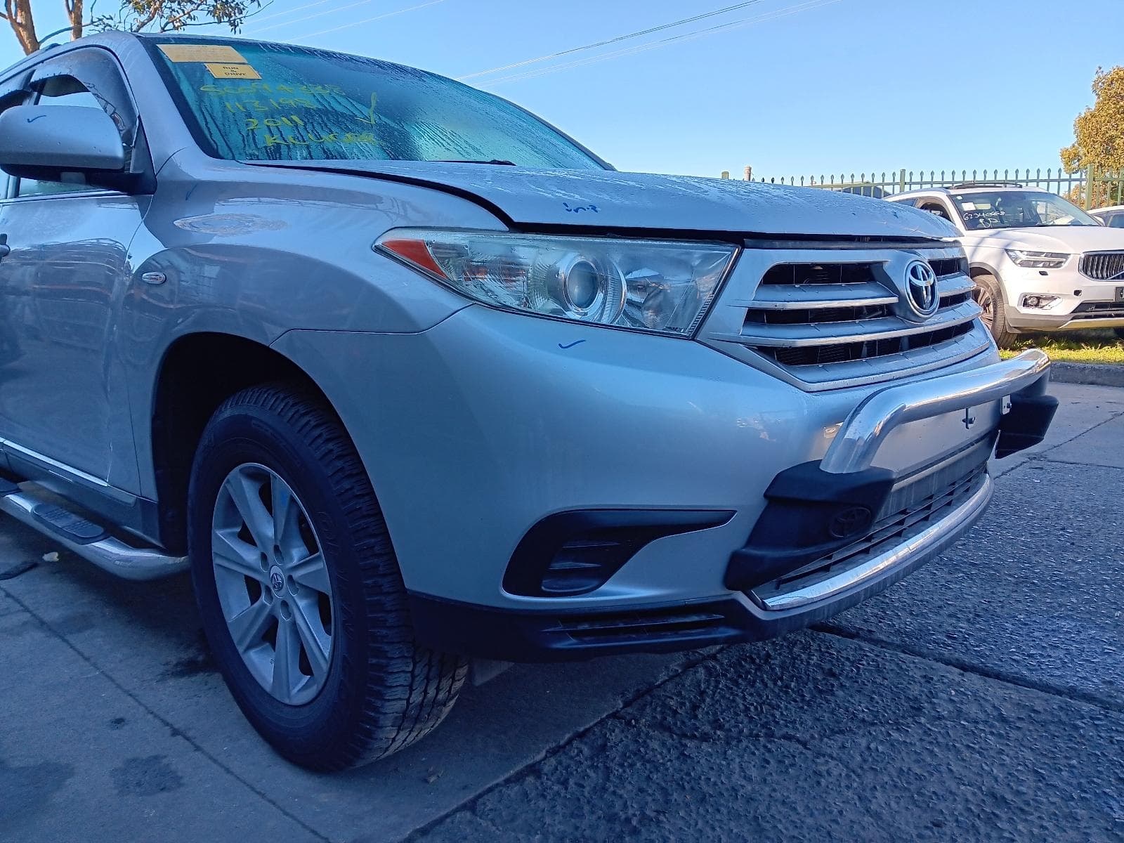 2010 TOYOTA KLUGER 7