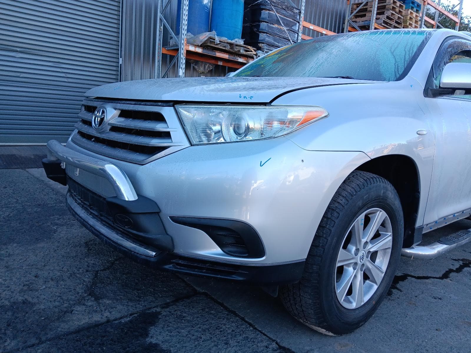 2010 TOYOTA KLUGER 8