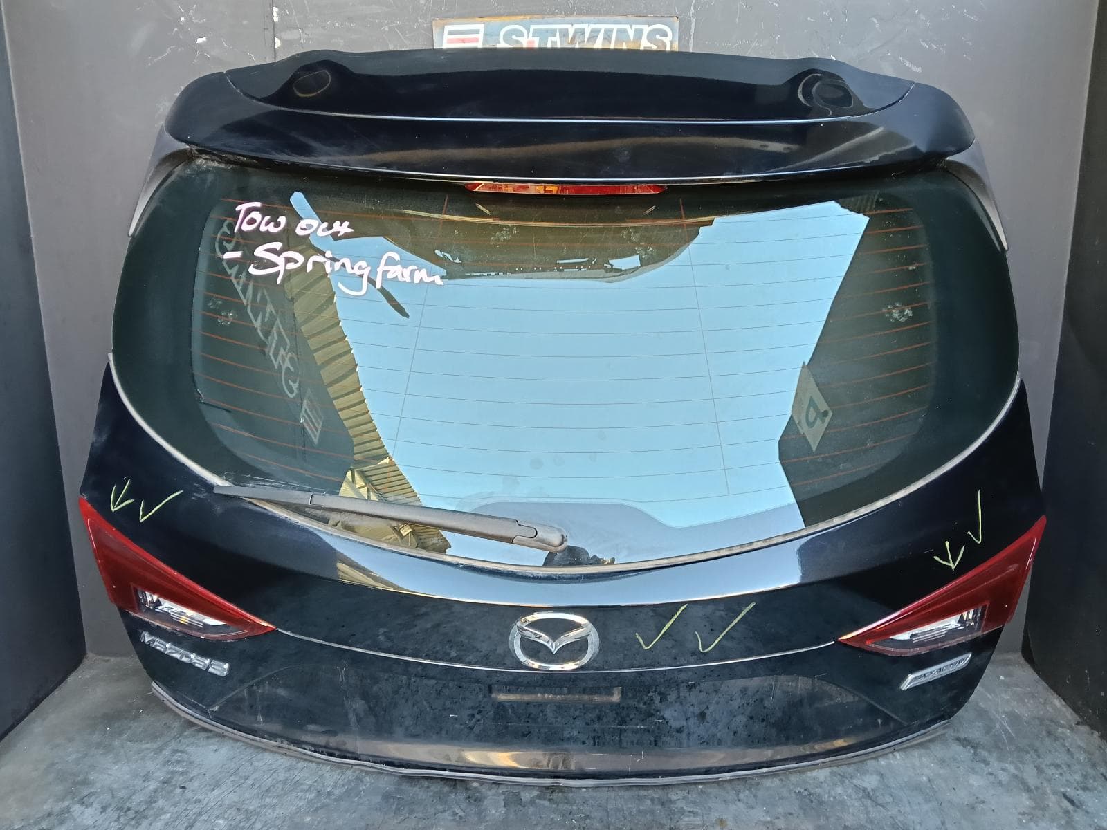 Used auto part listing image: 2015 MAZDA 3 BOOTLID TAILGATE TAILGATE, BM-BN, W/ REVERSE CAMERA, 11/13-02/19 0000415604