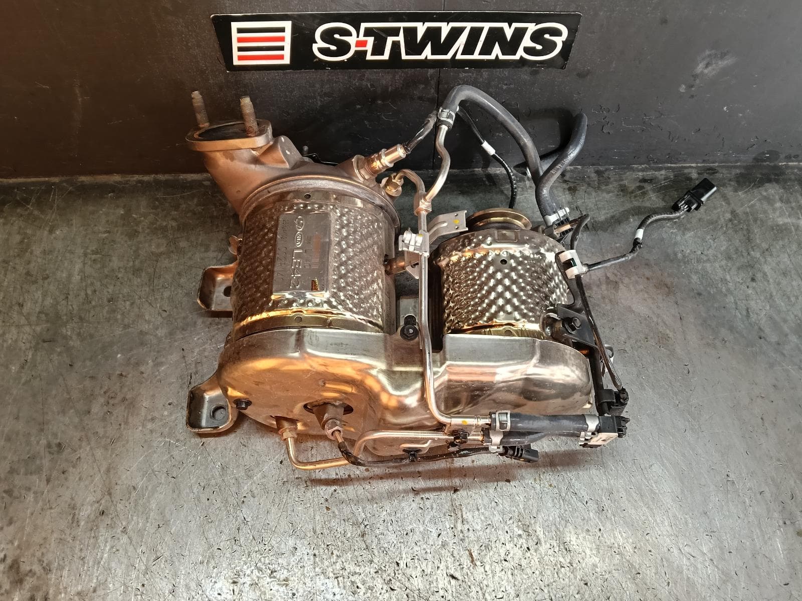 Used auto part listing image: 2025 KIA CARNIVAL/GRAND CARNIVAL PARTICULATE FILTER DPF KA4, DIESEL, 2.2, TURBO, 10/20- 0000415638