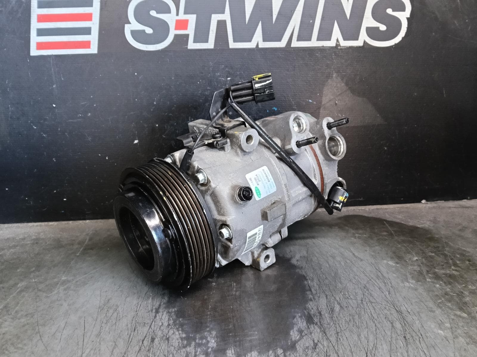 Used auto part listing image: 2015 HYUNDAI IX35 A C COMPRESSOR LM SERIES, Y55, 2.0/2.4, G4NC/G4KJ, PETROL, HCC/HVCC BRAND (TMA), 06/13-01/16 0000415687