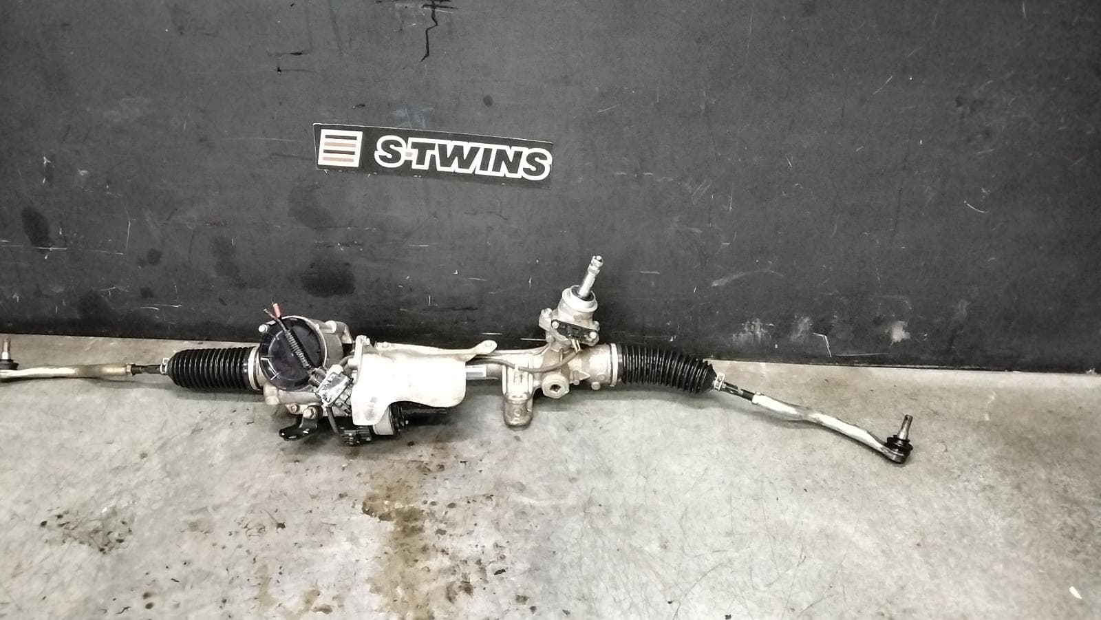 Used auto part listing image: 2017 HONDA CIVIC STEERING BOX RACK 10TH GEN, VTI/VTI-S, 1.8, 05/16-08/21 0000415705