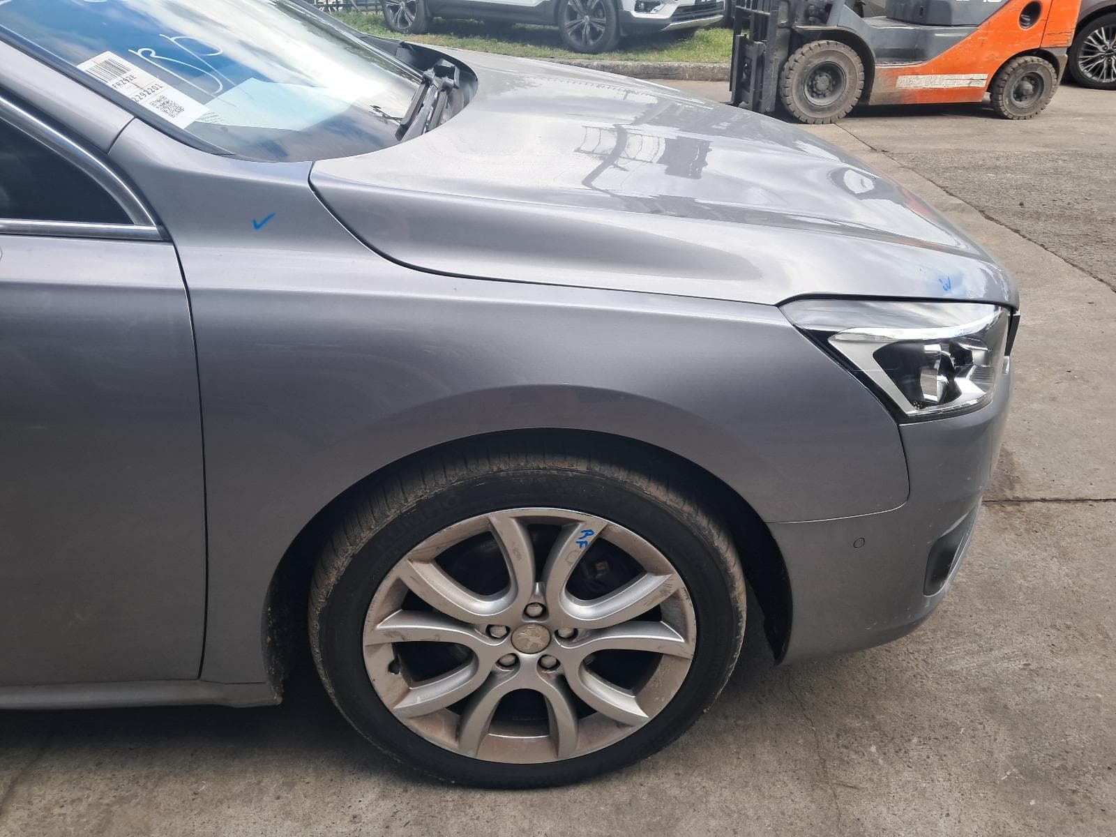 2015 PEUGEOT 508 13