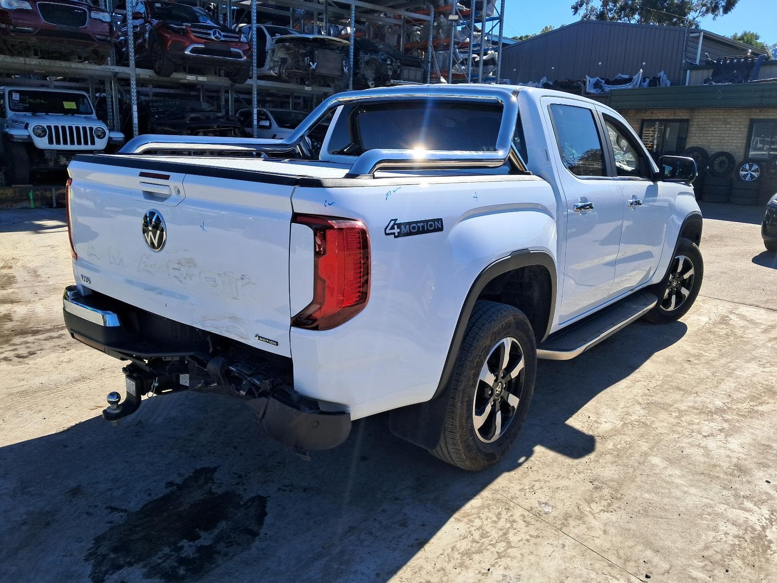2023 VOLKSWAGEN AMAROK 4