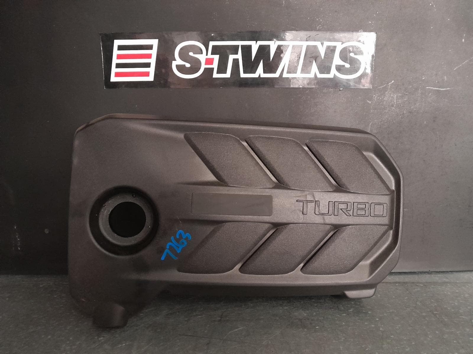Used auto part listing image: 2022 MG ZS ENGINE COVER AZS1, 09/17-06/25 0000317024