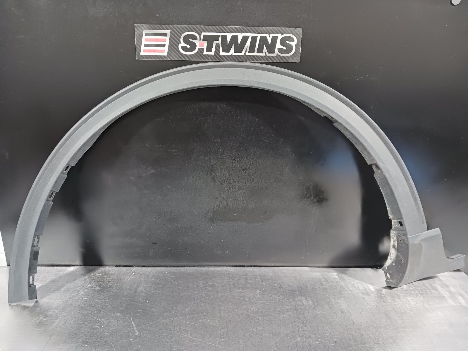 Used auto part listing image: 2022 FORD ESCAPE WHEEL ARCH FLARE ZH, LH FRONT, 06/20- 0000224441