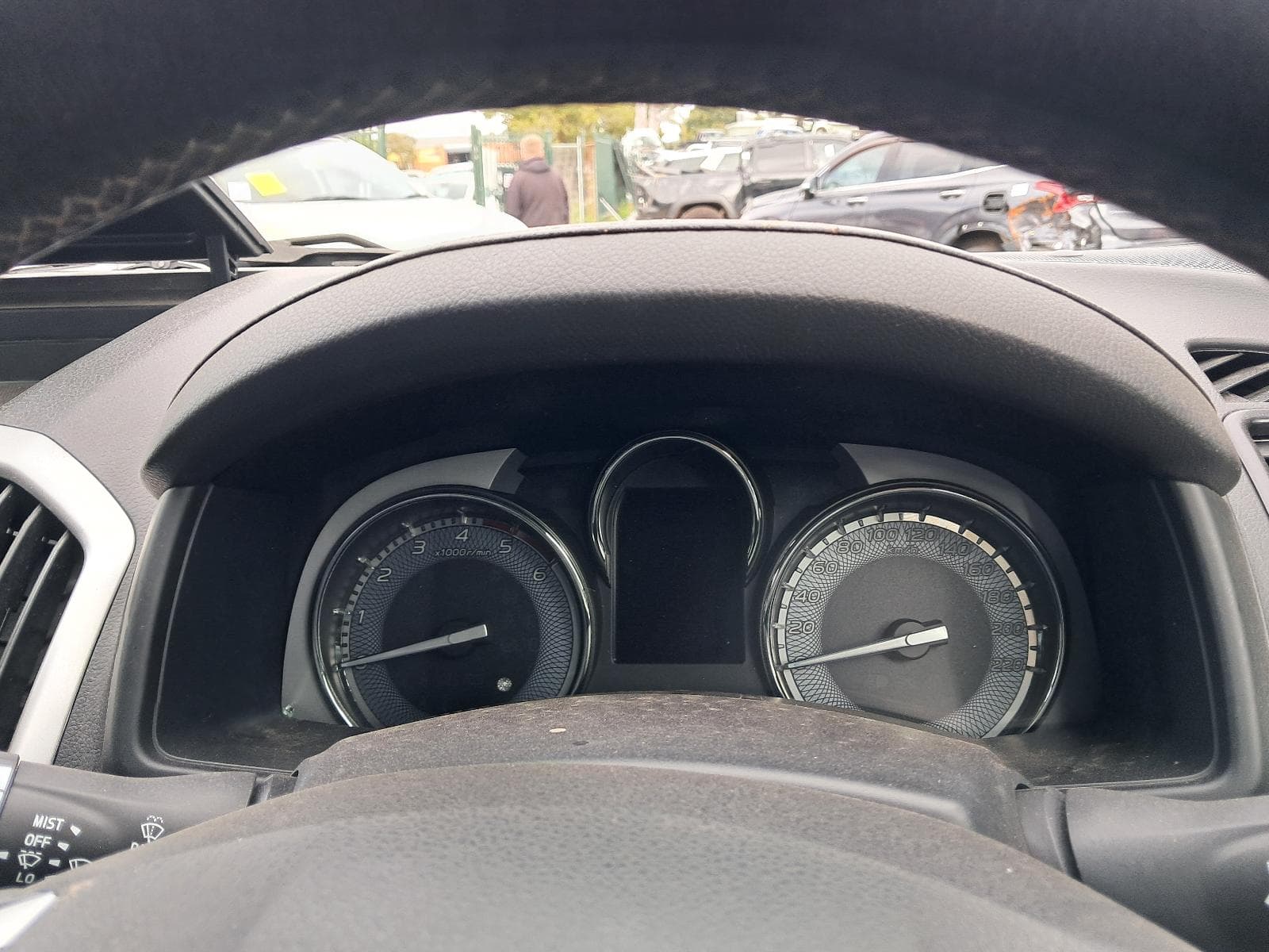 2017 ISUZU MU-X 2
