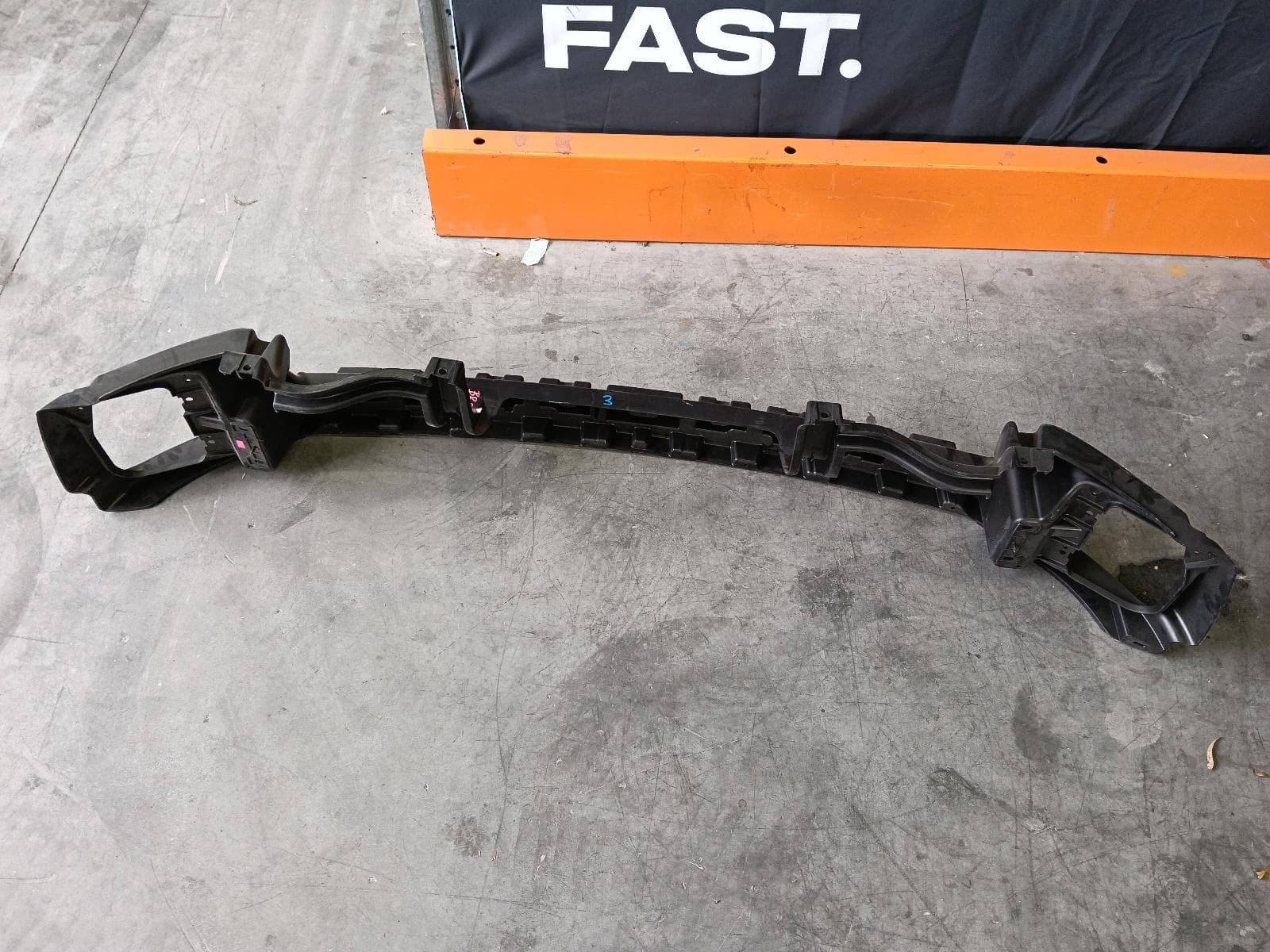 Used auto part listing image: NEW GENUINE 2017 MG ZS REAR BUMPER AZS1, BUMPER BAR, LOWER MOULDING, ZS TYPE, 07/17- 0000416040