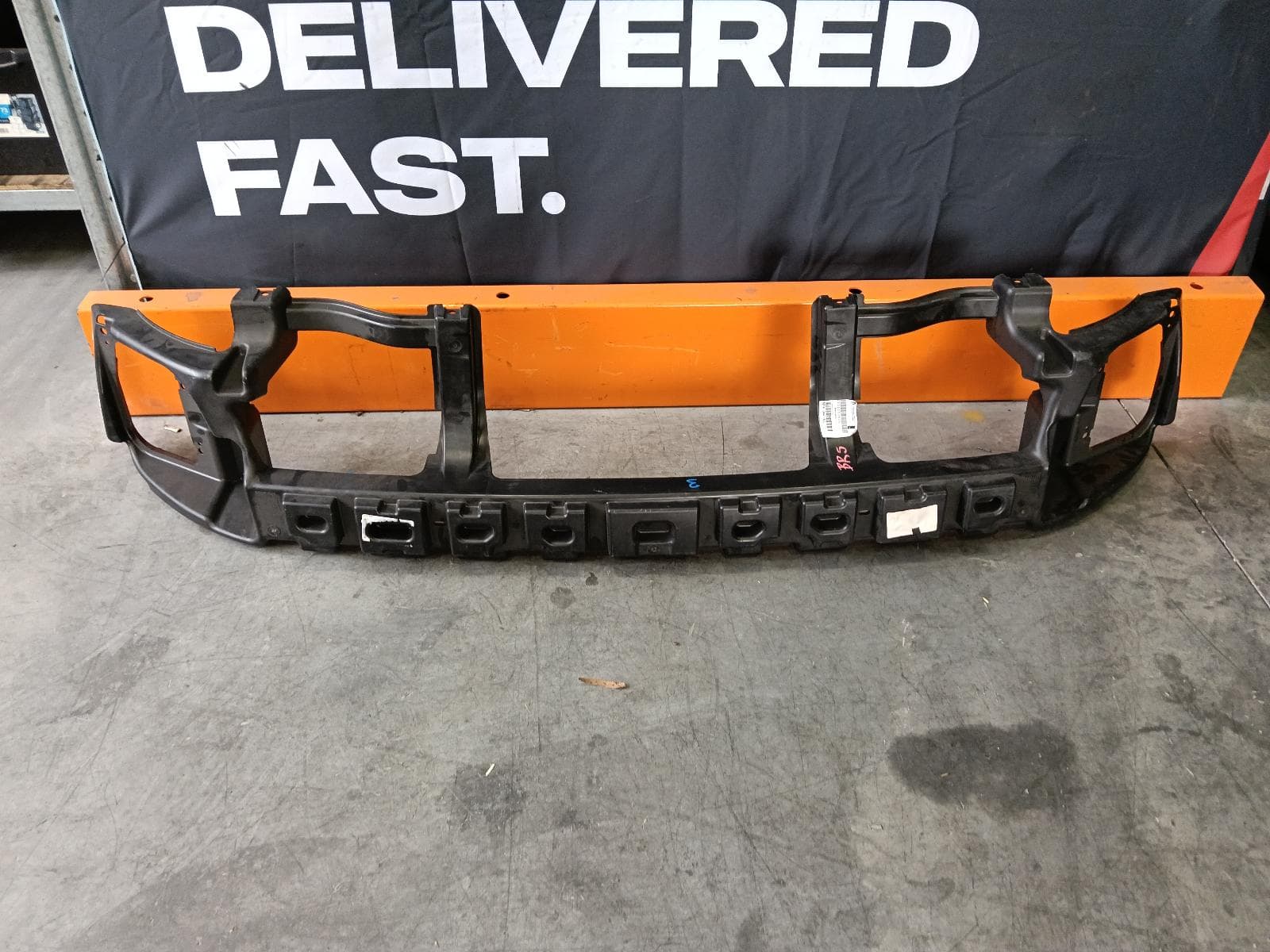 Used auto part listing image: NEW GENUINE 2017 RAM 1500 F BAR REINFORC BRACK ENERGY ABSORBER, NON WARLOCK, DS, 11/17-12/23 0000416050