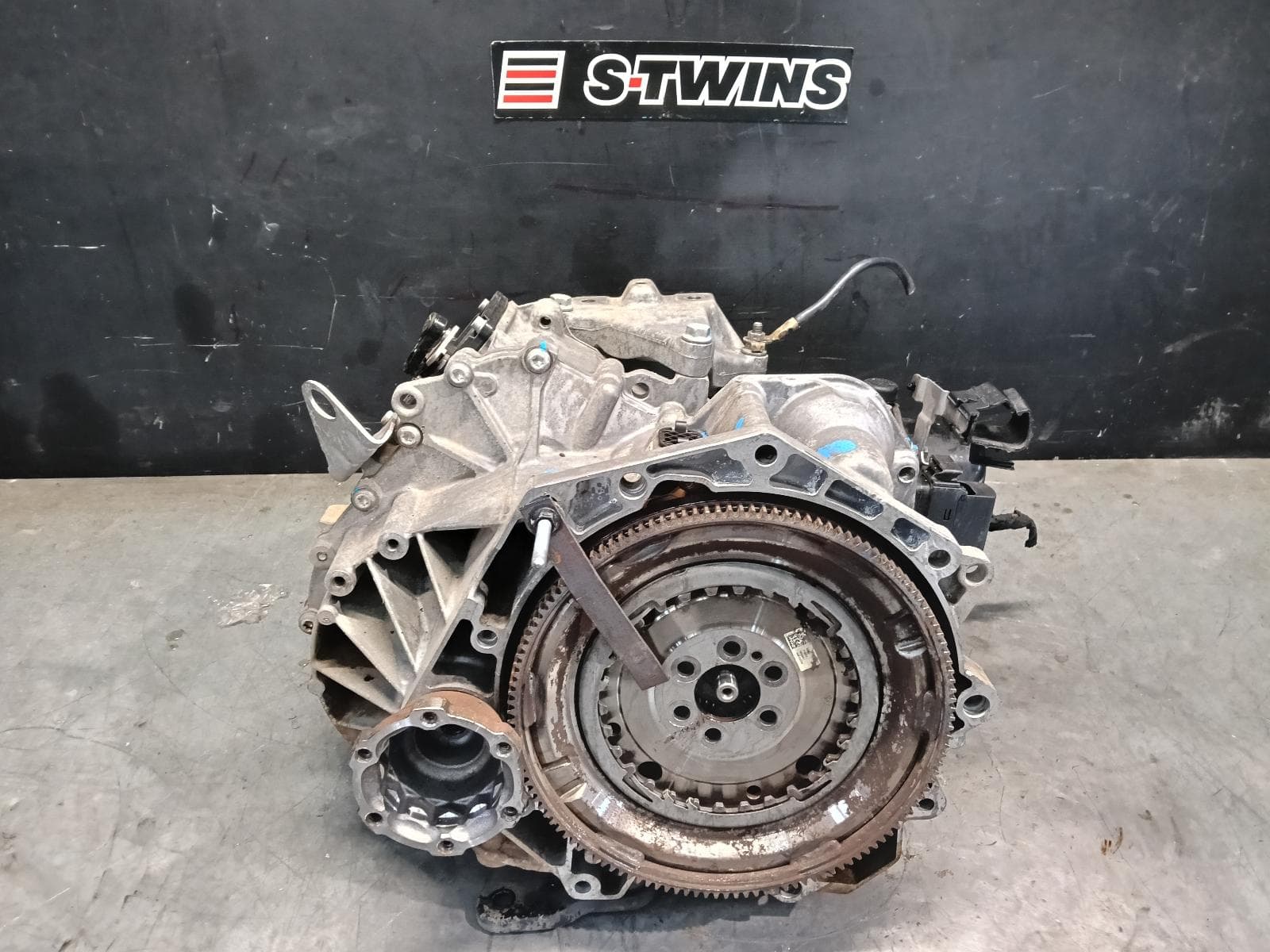 Used auto part listing image: 2019 VOLKSWAGEN CADDY TRANS GEARBOX AUTO, PETROL, 1.4, 2KN, TRZ CODE, 07/15-02/21 0000416077