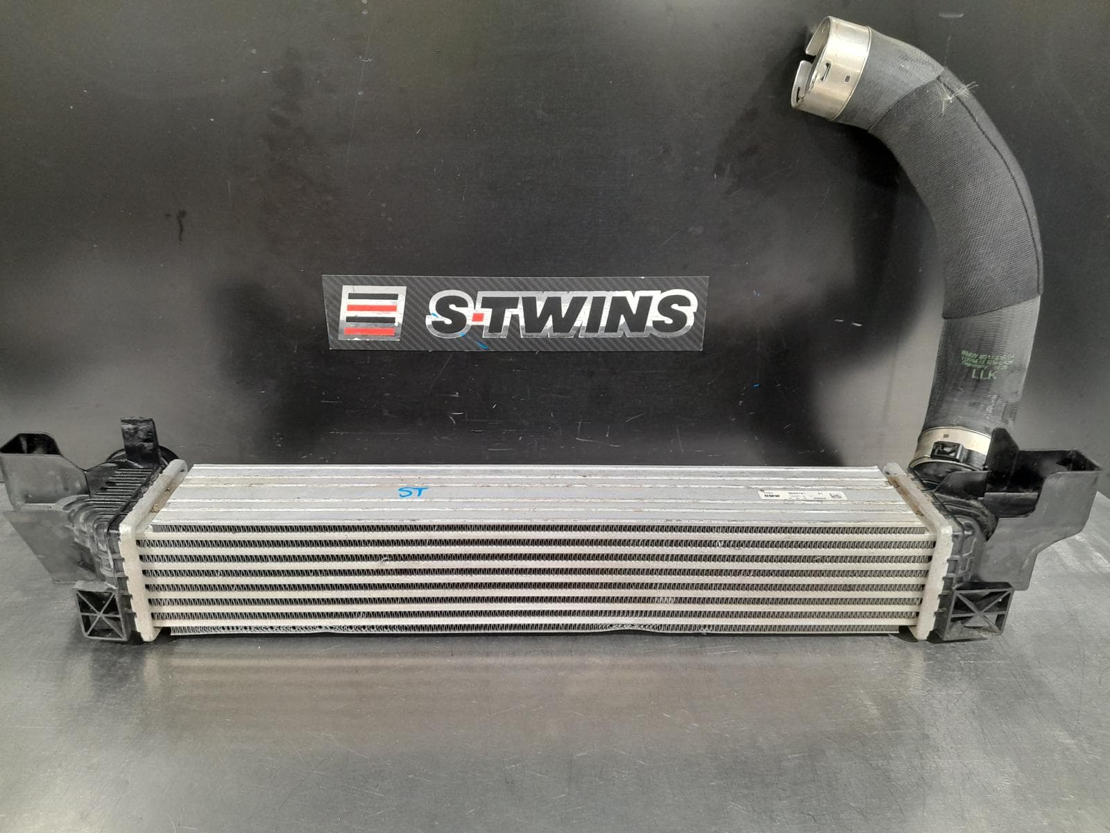 Used auto part listing image: 2020 BMW X1 INTERCOOLER PETROL, 2.0, B48C, F48, 07/19-06/22 0000195771