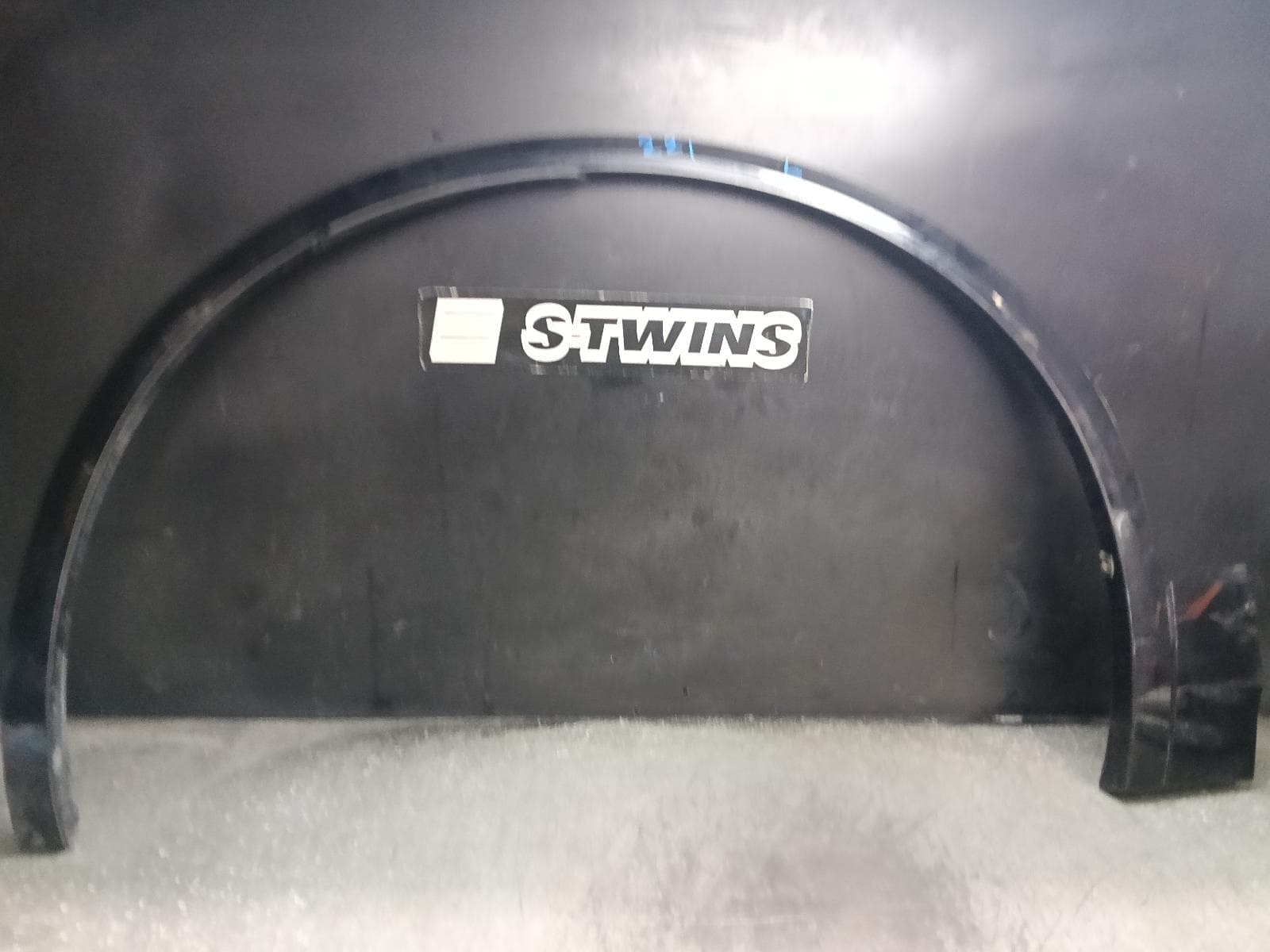 Used auto part listing image: 2021 VOLKSWAGEN TOUAREG WHEEL ARCH FLARE CR, 05/18- 0000416178