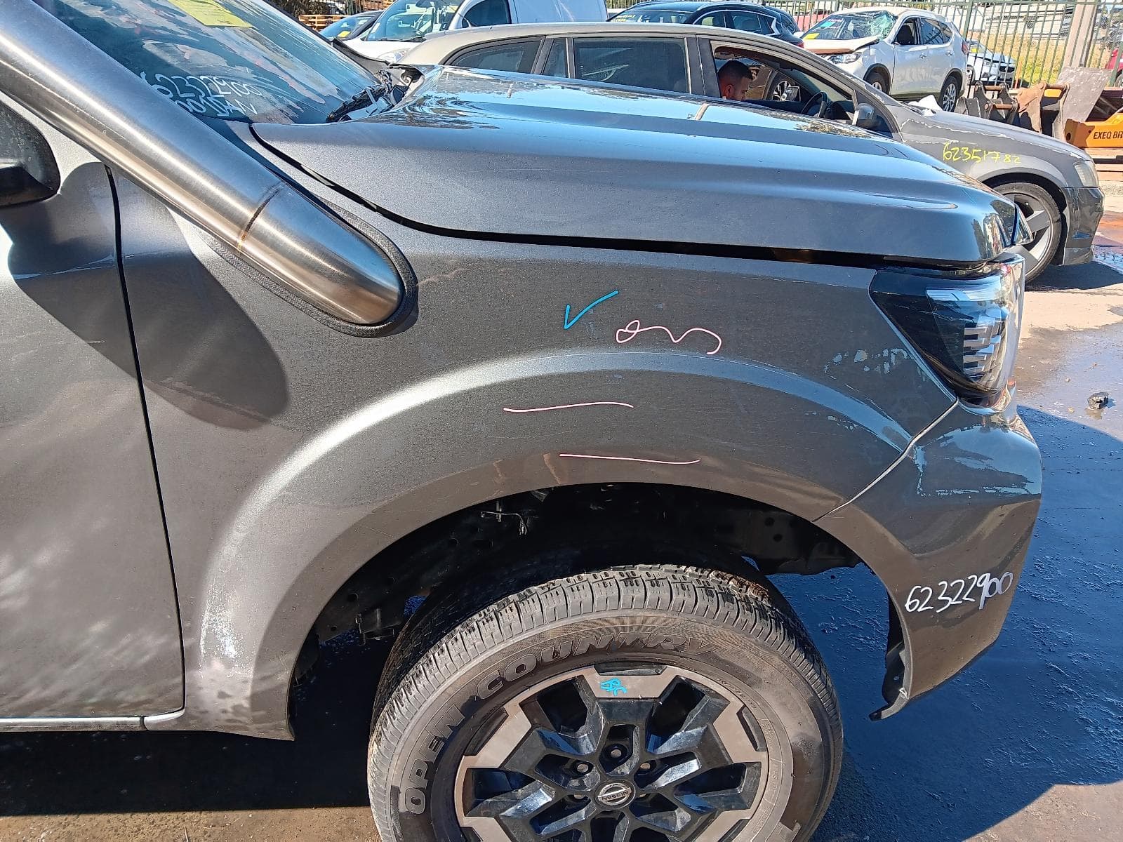 2021 NISSAN NAVARA 12