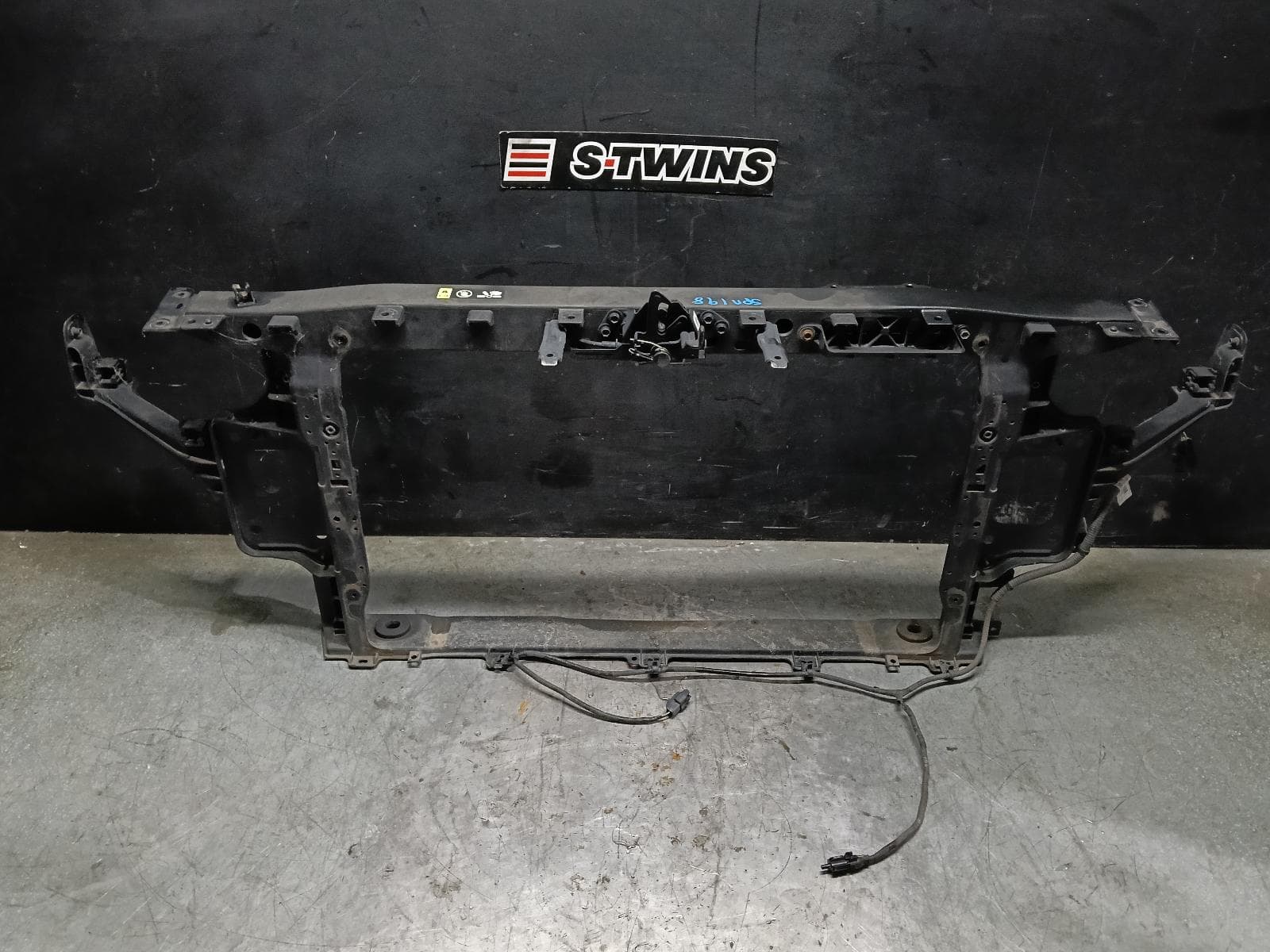 Used auto part listing image: 2017 HYUNDAI I30 RADIATOR SUPPORT PD, HATCH (S. KOREA VIN KMHH), 03/17-12/23 0000416444