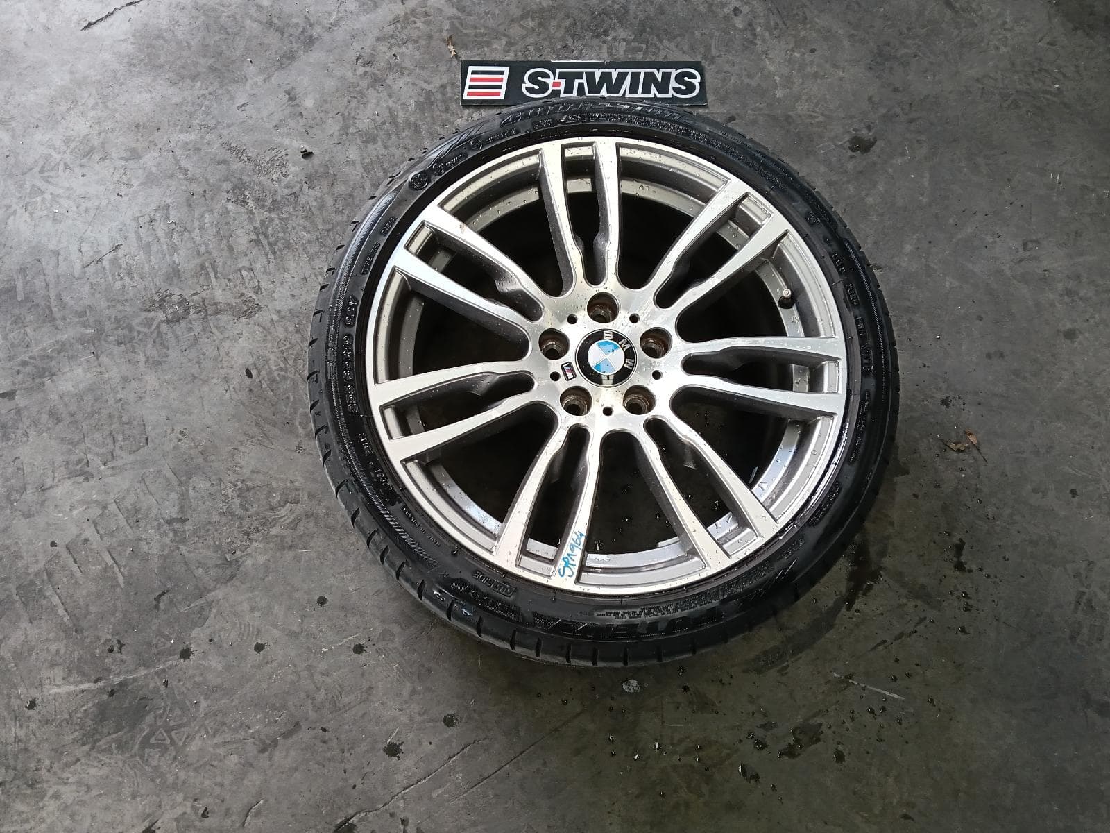Used auto part listing image: 2018 BMW 3 SERIES WHEEL MAG FACTORY, 19X8IN, REAR, STYLE 403M, F30/F34, SEDAN/HATCH, 11/11- 0000416746
