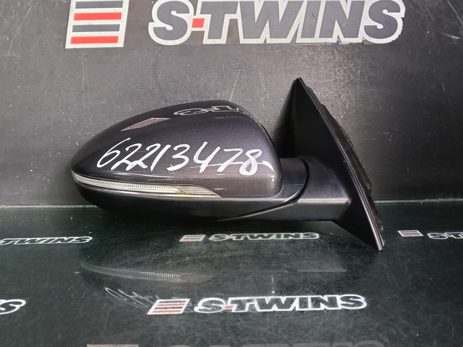 Used auto part listing image: 2019 KIA CERATO RIGHT DOOR MIRROR BD, COLOUR CODED, POWER FOLD, W/ BLIND SPOT TYPE, 04/18-09/24 0000389968