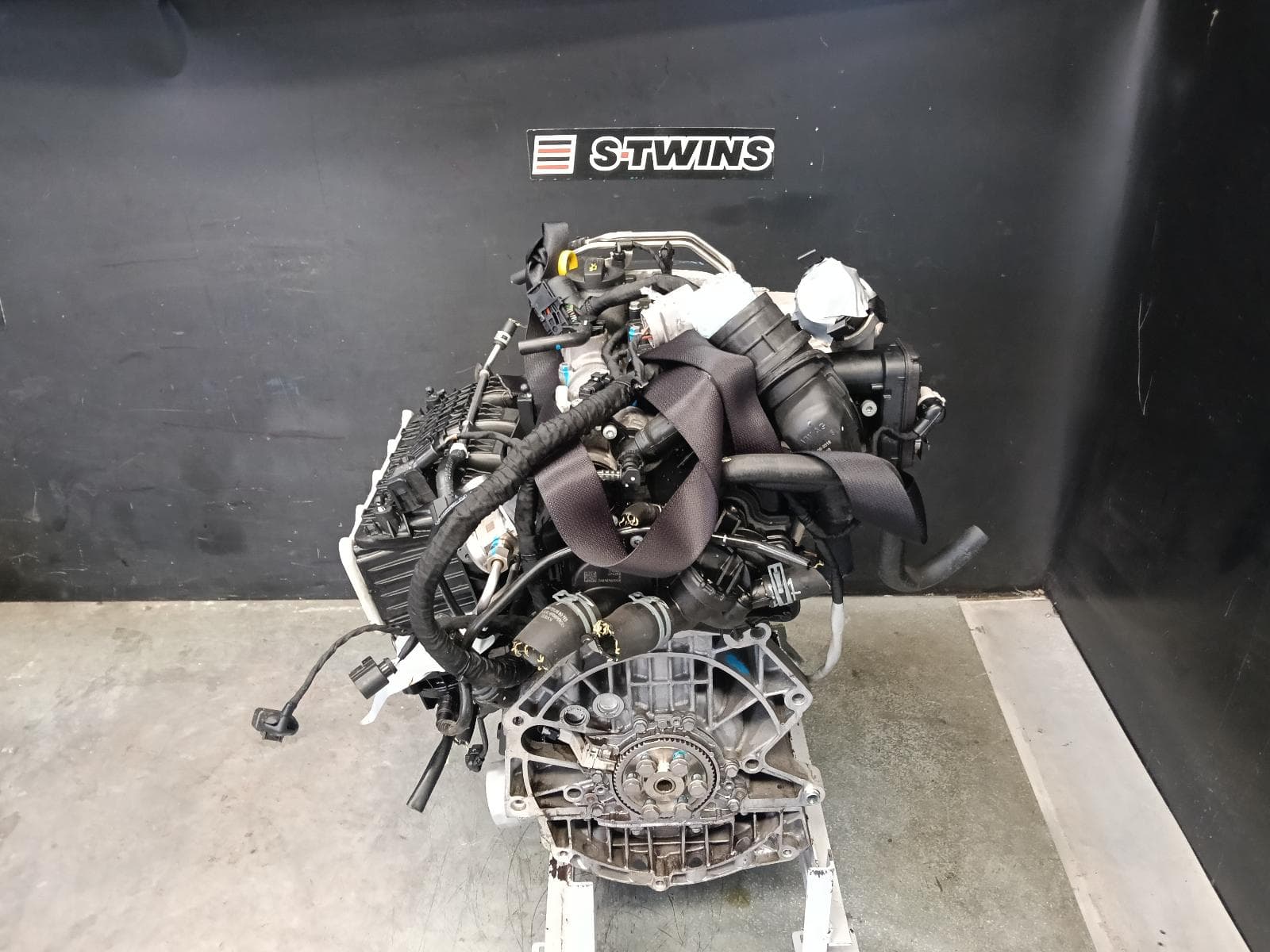 Used auto part listing image: 2018 VOLKSWAGEN GOLF ENGINE PETROL, 1.4, TURBO, GEN 7, CZDA CODE, 07/15-08/20 0000416865