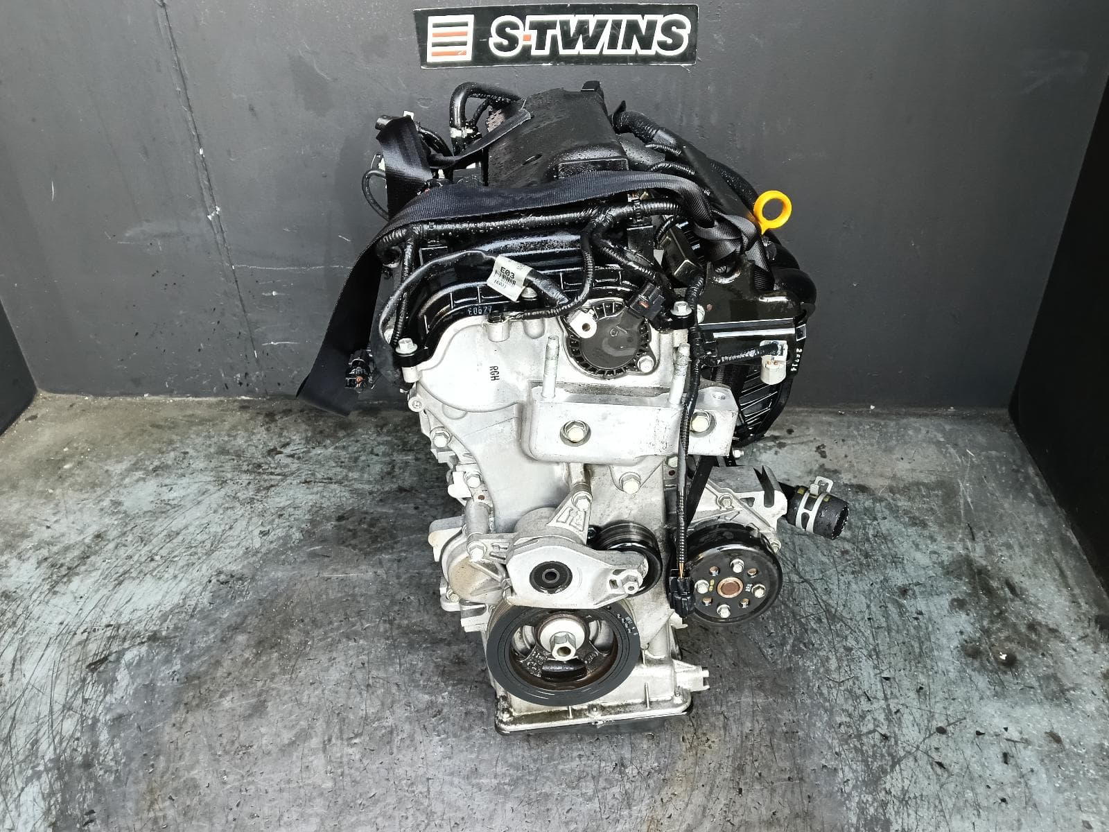 Used auto part listing image: 2022 KIA STONIC ENGINE YB, PETROL, 1.4, G4LC, 08/20-08/25 0000416812