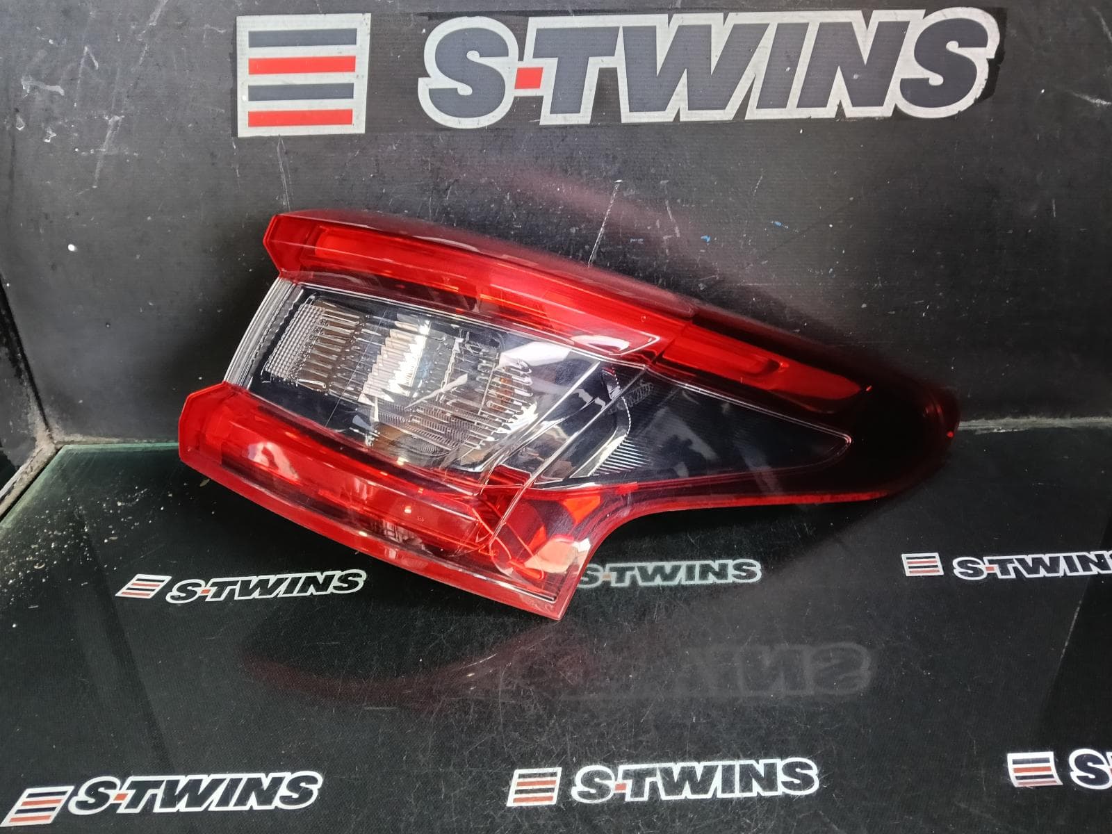 Used auto part listing image: 2018 NISSAN QASHQAI RIGHT TAILLIGHT J11, 07/17-07/21 0000392163