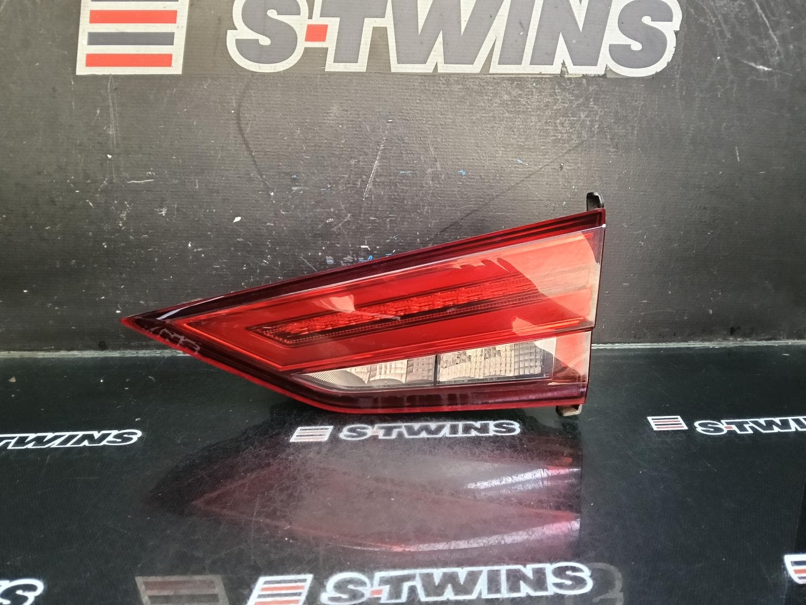 Used auto part listing image: 2016 AUDI A3 REAR GARNISH BOOTLID LAMP (RH SIDE), A3/S3, 8V, SEDAN/CABRIO, LED TYPE, 05/16-10/20 0000393445