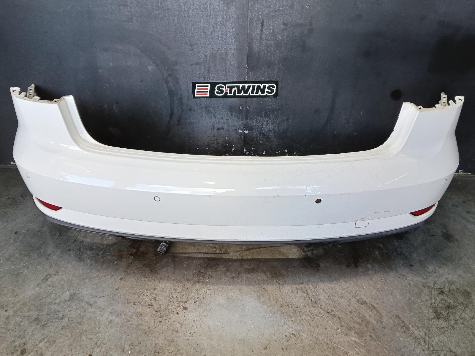 Used auto part listing image: 2016 AUDI A3 REAR BUMPER 8V, A3, SEDAN/CABRIO, 11/13-10/20 0000393669