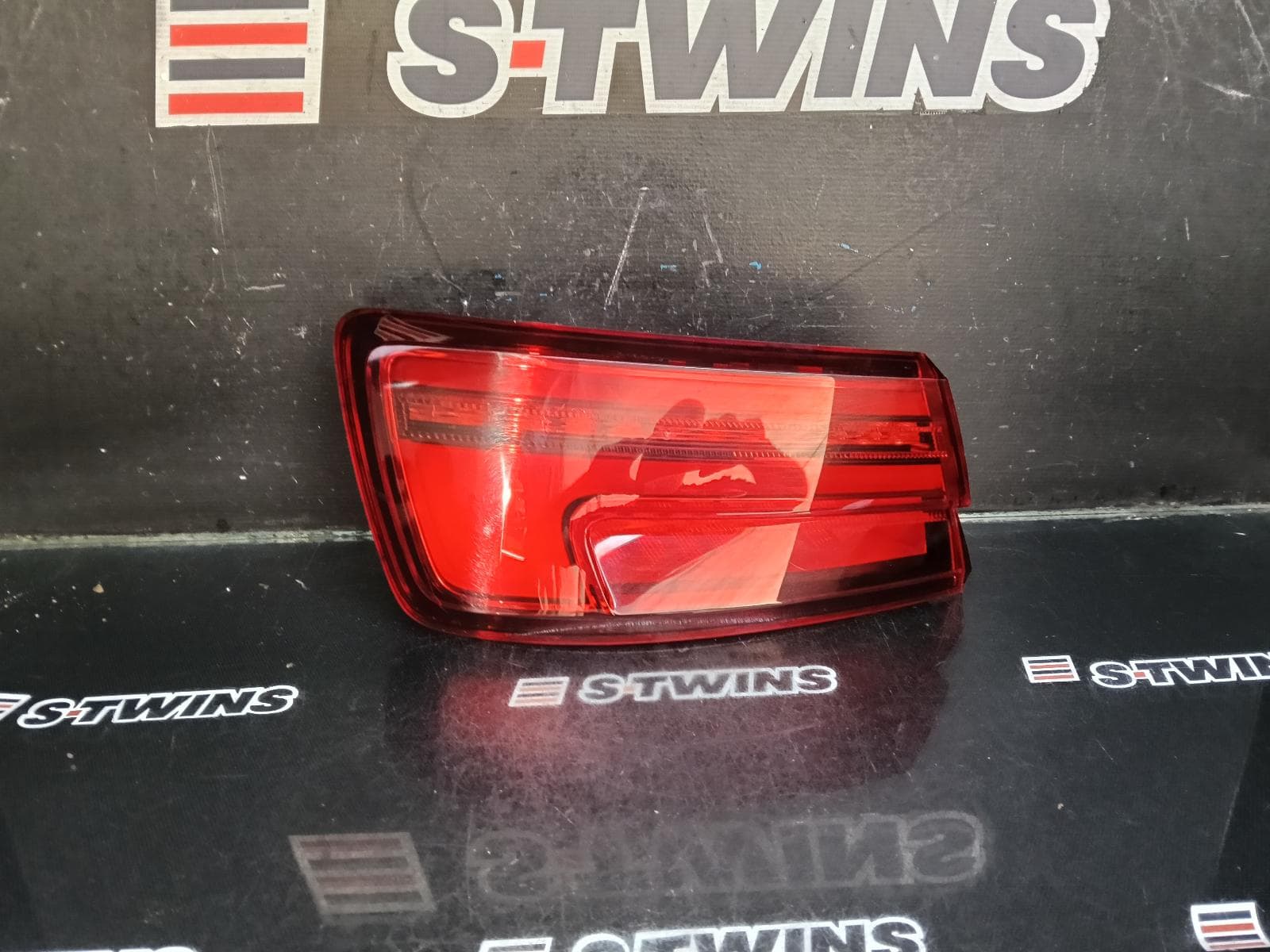 Used auto part listing image: 2016 AUDI A3 LEFT TAILLIGHT A3/S3, 8V, SEDAN/CABRIO, LED TYPE, 05/16-10/20 0000393456